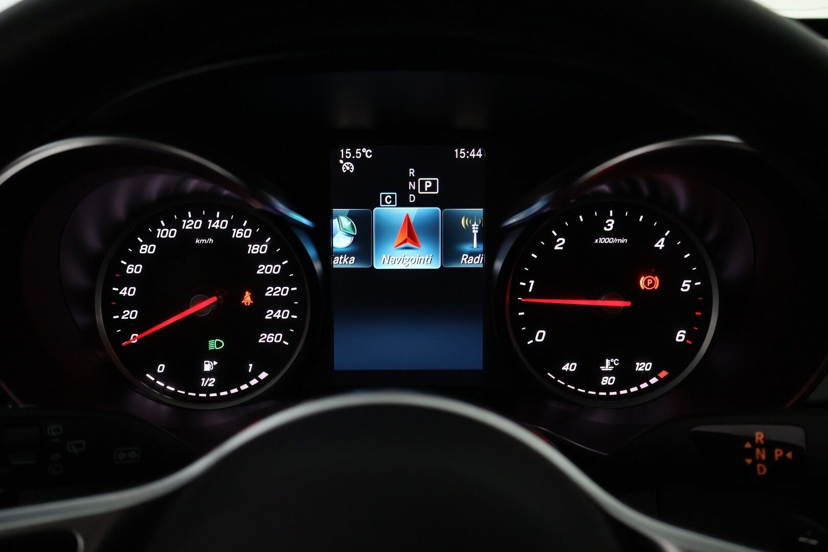 Mercedes-Benz C 2019 220 d T A Business Avantgarde * Webasto / Vetokoukku / Peruutuskamera / Puolinahat / Sporttipenkit / LED High Performance - Facelift / 2x Hyvät renkaat aluvantein / Juuri tullut Tampereelle! - HULLUT JOULUT KORKOTARJOUS 2,49% 