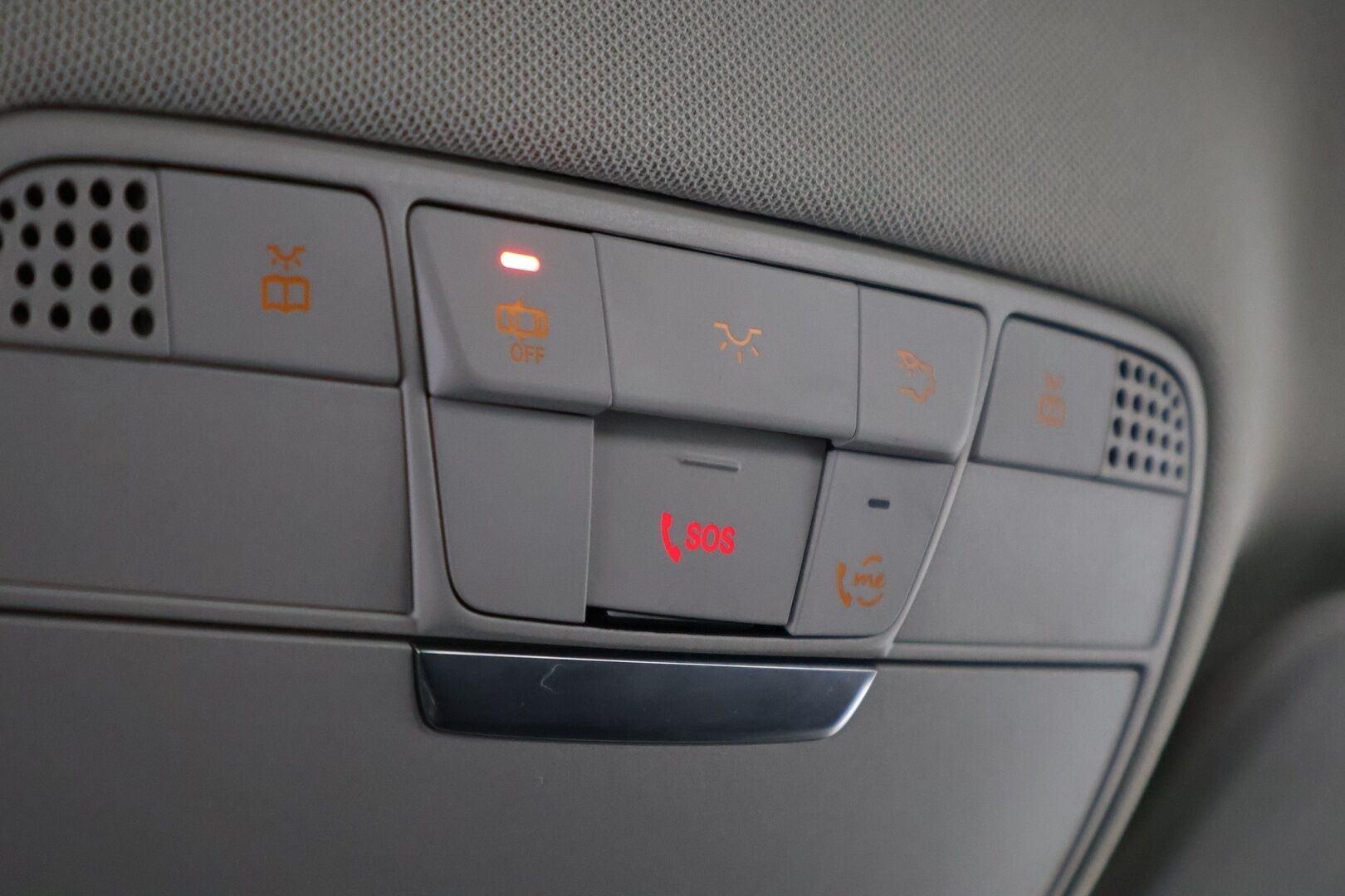 Mercedes-Benz C 2019 220 d T A Business Avantgarde * Webasto / Vetokoukku / Peruutuskamera / Puolinahat / Sporttipenkit / LED High Performance - Facelift / 2x Hyvät renkaat aluvantein / Juuri tullut Tampereelle! - HULLUT JOULUT KORKOTARJOUS 2,49% 