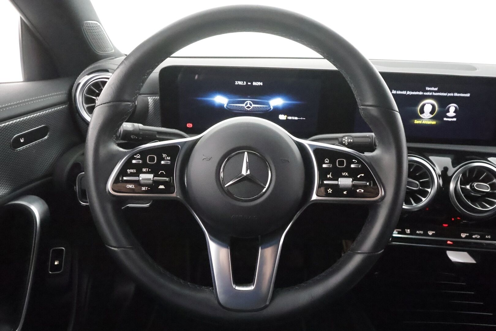 Mercedes-Benz CLA 2023 250 e A Business -  Widescreen | Distronic +