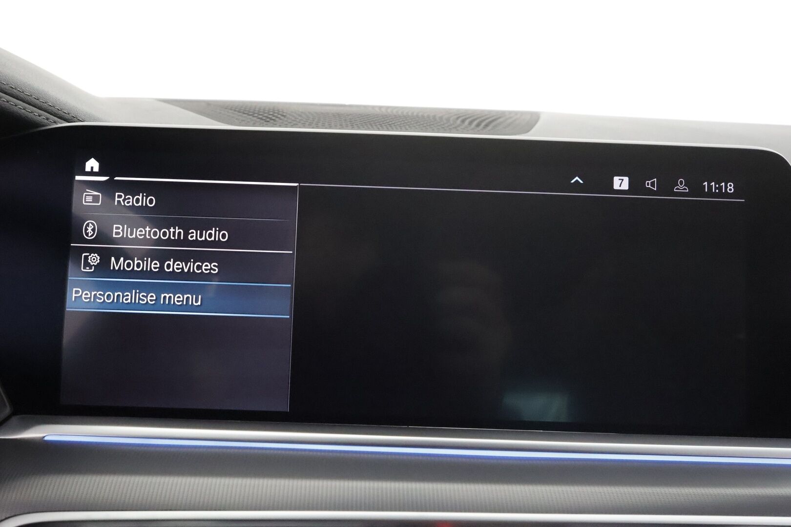 BMW X5 2022 G05 xDrive45e A Charged Edition M Sport * ACC / Adapt.LED / Koukku / Ilma-alusta / H&K / P.kamera / Muistipenkki / Sporttinahat * - 1.Om Suomi-auto / Akku kuntotarkastettu SoH 94% / Kahdet renkaat aluvanteilla / Merkkihuollettu / Juuri huollettu