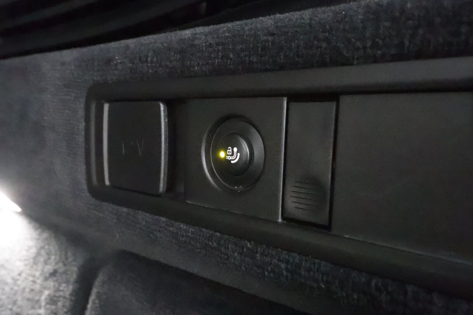 BMW X5 2022 G05 xDrive45e A Charged Edition M Sport * ACC / Adapt.LED / Koukku / Ilma-alusta / H&K / P.kamera / Muistipenkki / Sporttinahat * - 1.Om Suomi-auto / Akku kuntotarkastettu SoH 94% / Kahdet renkaat aluvanteilla / Merkkihuollettu / Juuri huollettu