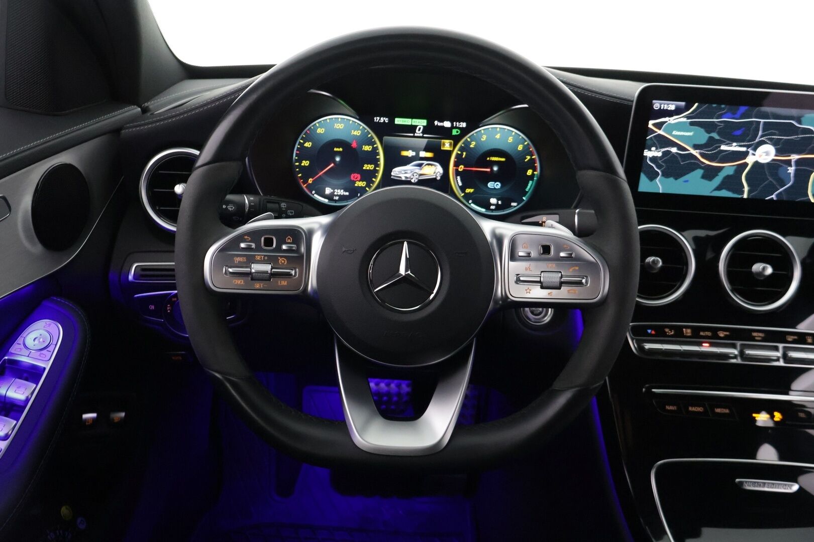 Mercedes-Benz C 2021 300 e T A Business AMG Edition EQ Power */ Night-paketti / Digimittaristo / P.kamera / Ambient / LED / Koukku / 2x renkaat /* - Näyttävä / Ilmainen kotiintoimitus / 2x renkaat - HULLUT JOULUT KORKOTARJOUS 2,49% 