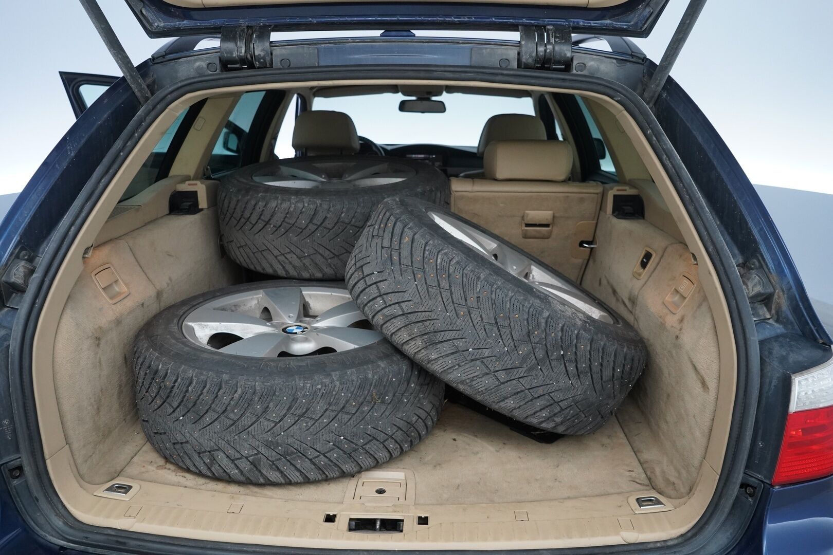 BMW 530 2007 E61 LCI Touring * MYYDÄÄN HUUTOKAUPAT.COM*
