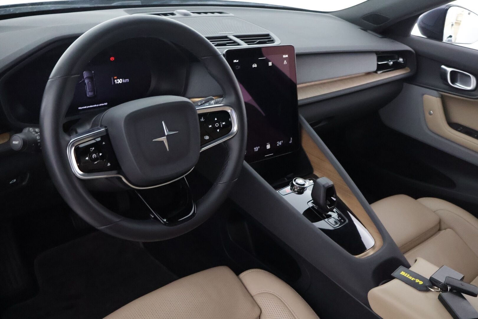 Polestar 2 2021 Launch Edition, 300kW, 78kWh * Plus&Pilot paketit / Ilmastoidut nahkapenkit / Koukku / Pixel LED / Lasikatto / 360 - 3,99 % KORKOTARJOUS TÄHÄN AUTOON - Acc / AppleCarPlay /  / 2x Avain / Blis 