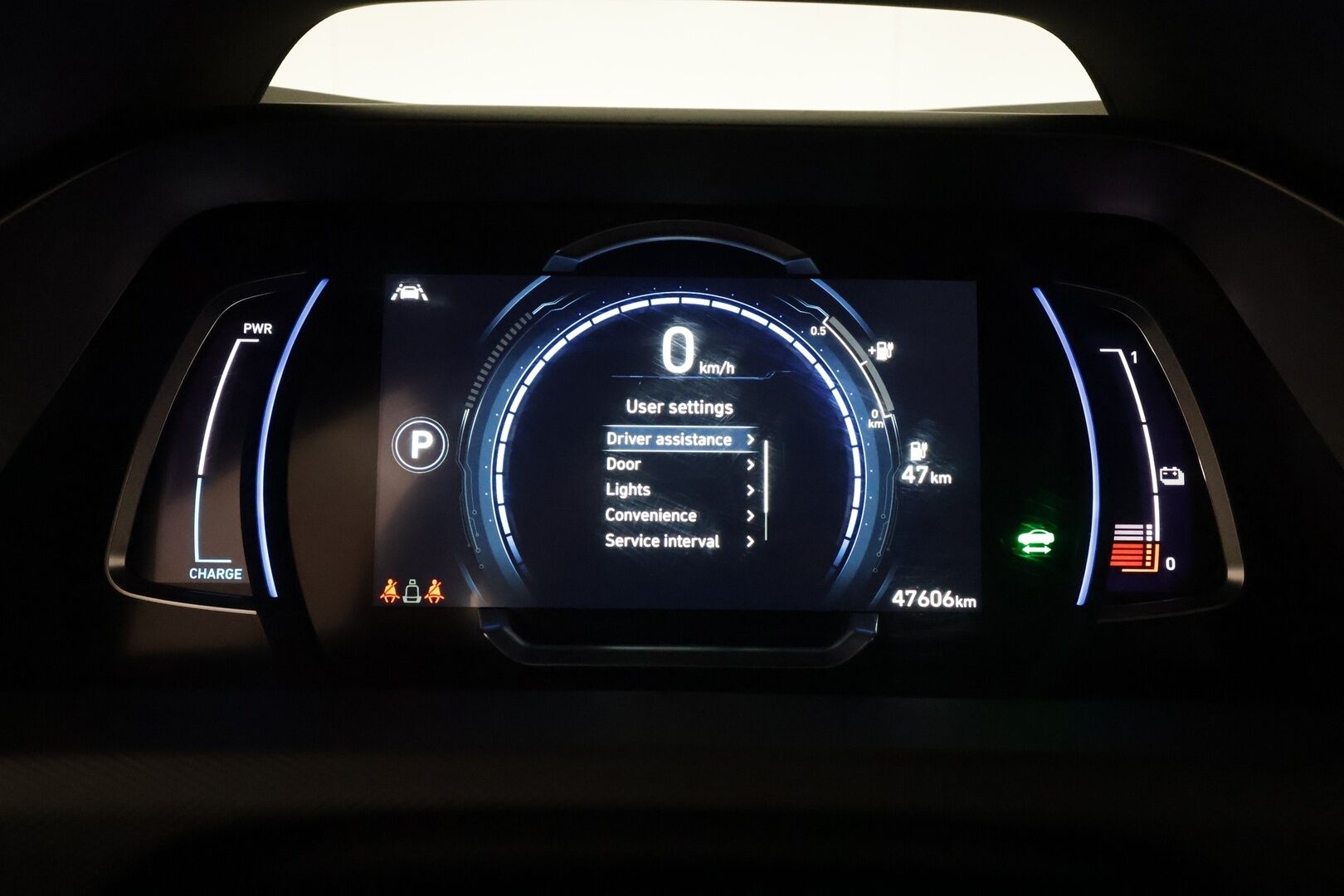 Hyundai IONIQ ELECTRIC 2021 38 kWh 136 hv **Adapt.vakkari / P.kamera / Navi / Ratinlämmitys / Infinity Audio / KeylessGo** - Akku kuntotarkastettu / Kahdet renkaat aluvanteilla