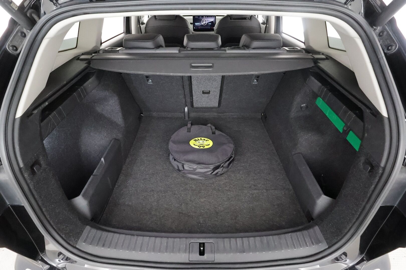 Skoda Enyaq 2022 80x 4x4 iV - | ACC | ILP | LED | Puolinahat | P.Kamera | Ratinlämmitys | Digimittaristo | Keyless | 1.Om Suomi-auto | Kahdet Renkaat | Merkkihuollettu |