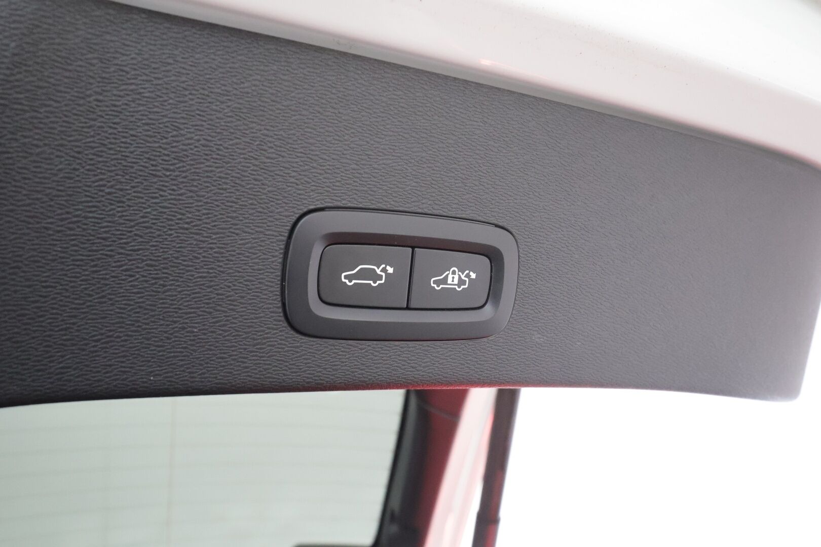 Volvo C40 2023 Recharge Twin Ultimate aut * ILP / Lasikatto / ACC / LED / 360 / Sportpenkki Muistilla / Navi * - H&K / Suomi-auto / Kahdet renkaat aluvanteilla / 2x Latauskaapelit / Merkkihuollot - HULLUT AVAJAISHULINAT KORKOTARJOUS 3,29 %