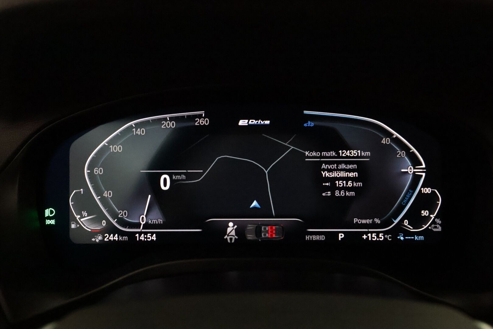 BMW X3 2022 G01 xDrive 30e A Charged Edition *HiFi / Adapt.LED / Koukku / Sporttipenkit / P.kamera / ComfortAccess* - 1 omisteinen Suomi-auto / Digimittaristo / Apple&Android / Kahdet renkaat aluvanteilla