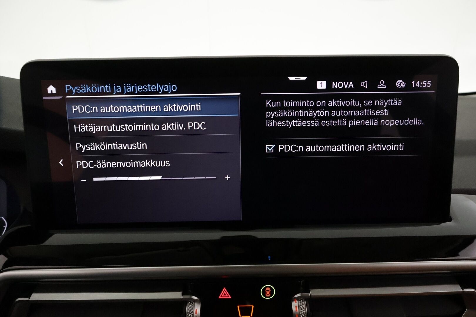 BMW X3 2022 G01 xDrive 30e A Charged Edition *HiFi / Adapt.LED / Koukku / Sporttipenkit / P.kamera / ComfortAccess* - 1 omisteinen Suomi-auto / Digimittaristo / Apple&Android / Kahdet renkaat aluvanteilla