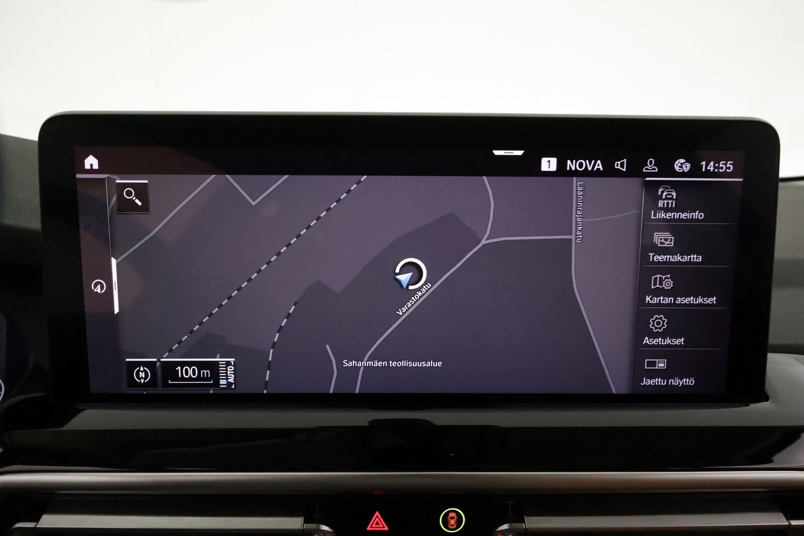 BMW X3 2022 G01 xDrive 30e A Charged Edition *HiFi / Adapt.LED / Koukku / Sporttipenkit / P.kamera / ComfortAccess* - 1 omisteinen Suomi-auto / Akku kuntotarkastettu SoH 92,4% / Digimittaristo / Apple&Android / Kahdet renkaat aluvanteilla