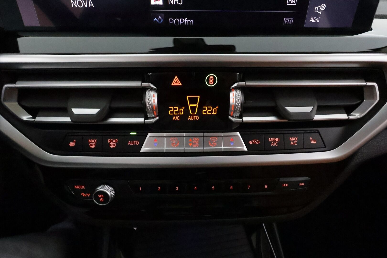 BMW X3 2022 G01 xDrive 30e A Charged Edition *HiFi / Adapt.LED / Koukku / Sporttipenkit muistilla / P.kamera / ComfortAccess* - 1 omisteinen Suomi-auto / Akku kuntotarkastettu SoH 92,4% / Digimittaristo / Apple&Android / Kahdet renkaat aluvanteilla - Osta nyt, maksa vasta ensi vuonna