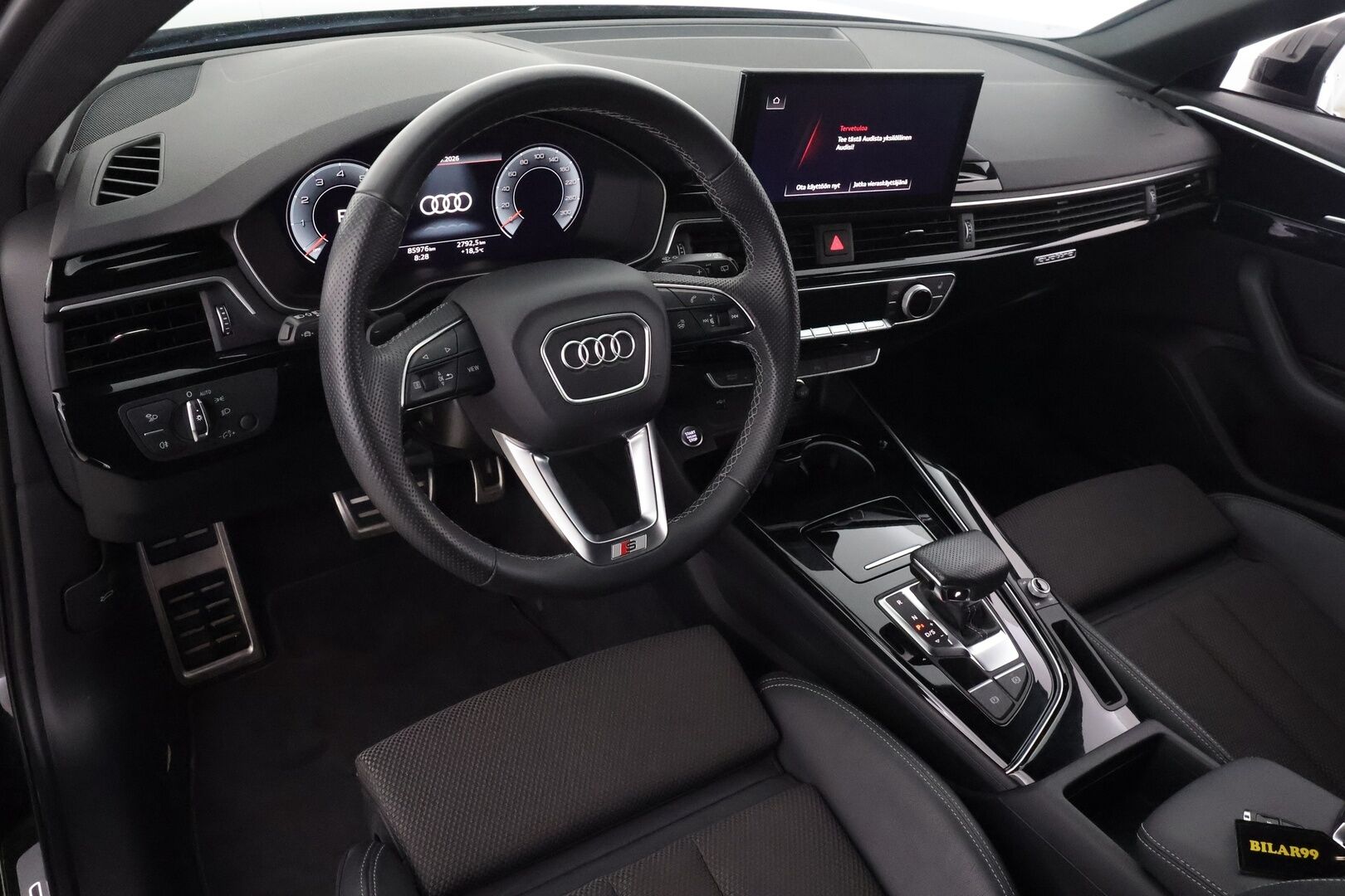 Audi A4 2023 Avant Business Advanced 40 TFSI 150 kW MHEV quattro S tronic - | ACC | Webasto | Puolinahat | S-Line sisäpaketti | Matrix | Digimittaristo | P.kamera | Sporttipenkit | Lämm. ratti | 1-om suomiauto | 2x renkaat aluin |
