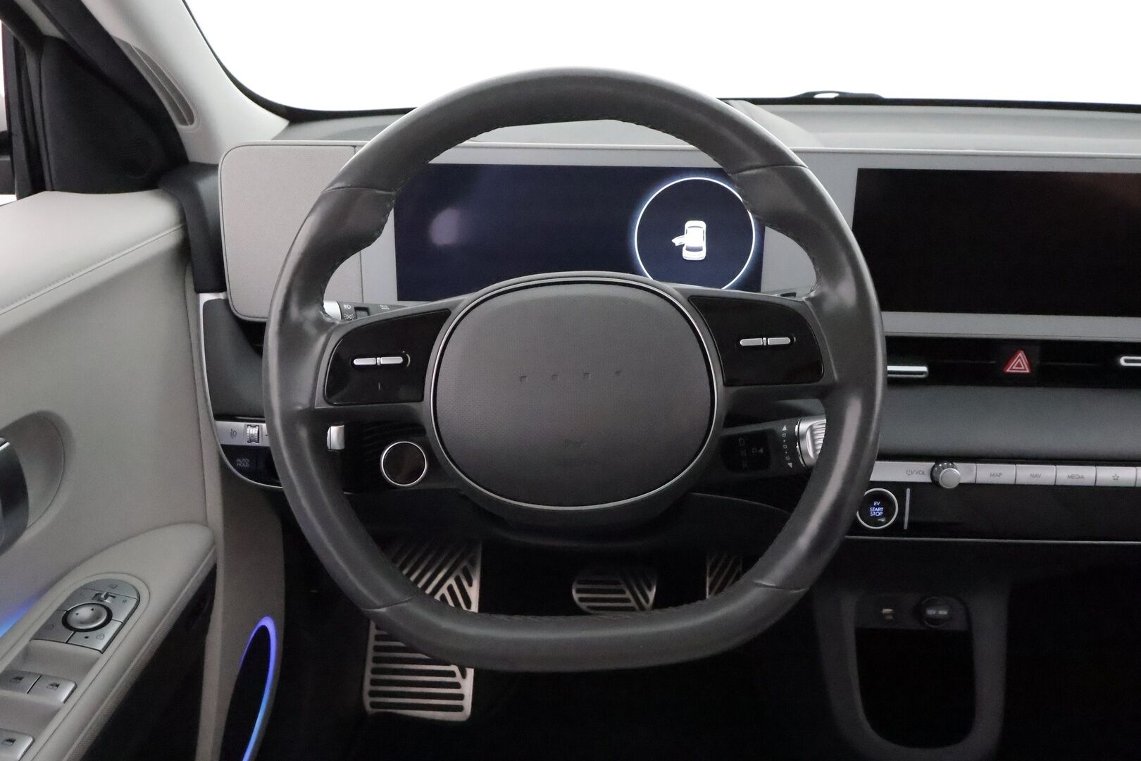Hyundai IONIQ 5 2022 73 kWh 305 hv AWD Premium **HUD / Bose / Adapt.Vakkari / LED-valot / 360° / Ilmastoidut Muistinahat / Navi / Keyless** - 1-om Suomi-auto / Kahdet Renkaat