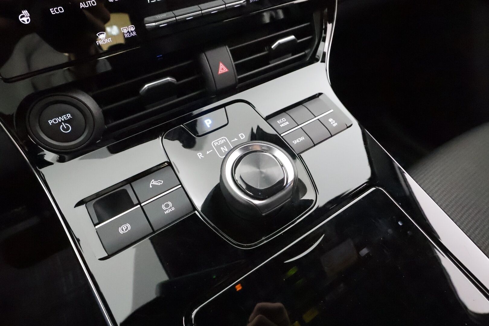 Toyota bZ4X 2023 Launch Edition * ACC / Koukku / P.kamera / Puolinahat / Sähköpenkki / Navi / LED / Keyless * - 1.Om Suomi-auto / Kahdet renkaat aluvanteilla / Merkkihuollettu