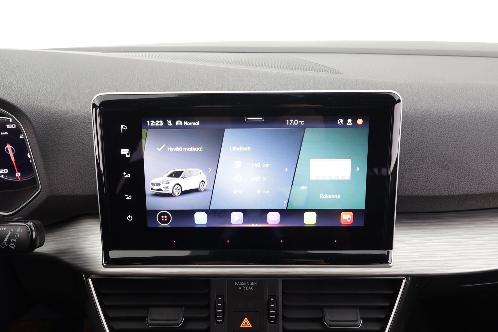Seat Tarraco 2023 1,4 PHEV 245 e-Hybrid Xperience Launch Edition DSG - 1Om Suomiauto | Lisälämmitin | Koukku | Nahkasisusta | 360-Kamera | Matrix | Muistipenkki | Digimittari | Juuri tullut Tampereelle!