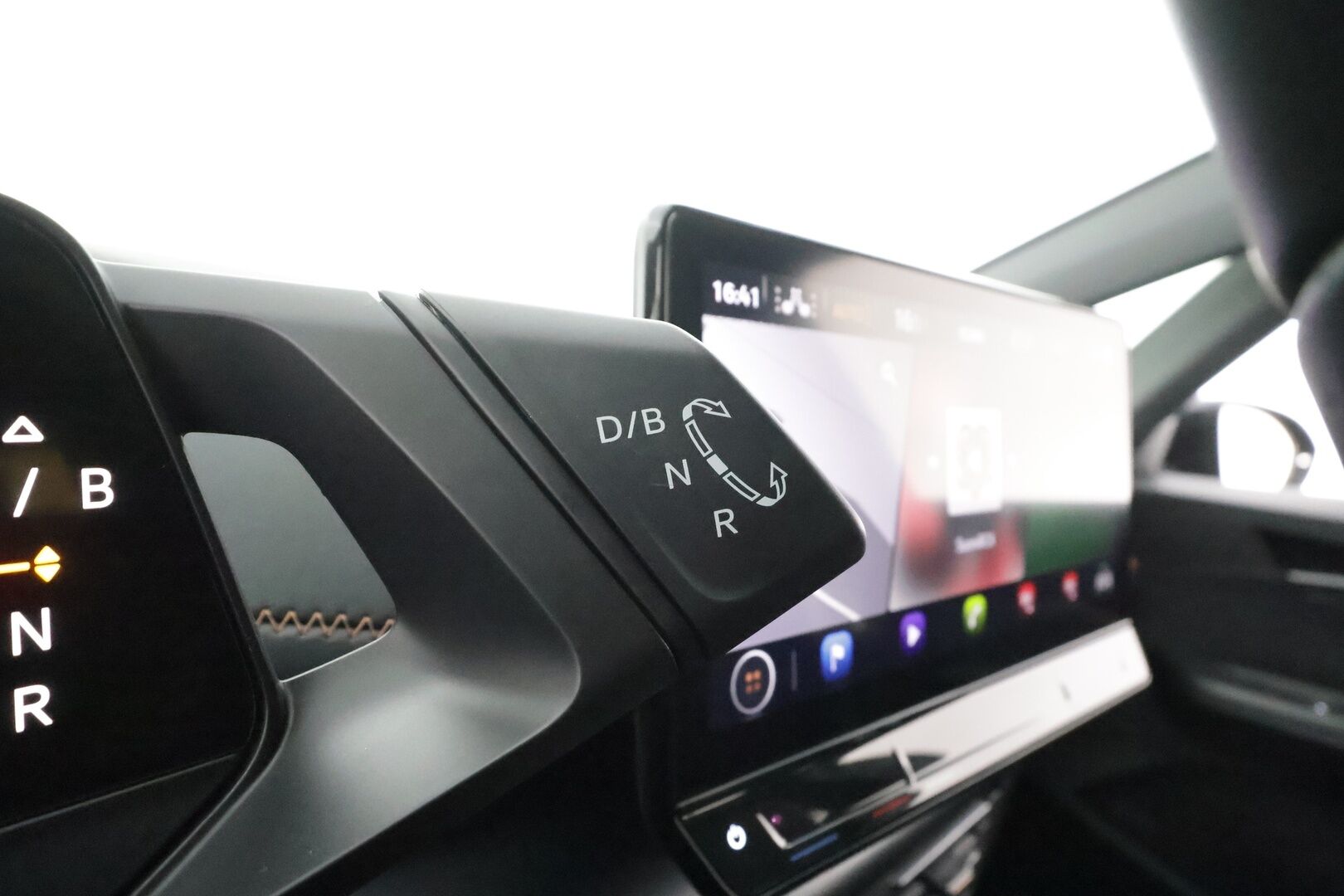 CUPRA Born 2023 e-Boost 170 kW 77 kWh * ACC / ILP / P.kamera / Beats / Keyless / Apple&Android * - 1.Om Suomi-auto / Merkkihuollettu / Kahdet Renkaat - HULLUT AVAJAISHULINAT KORKOTARJOUS 3,29 %