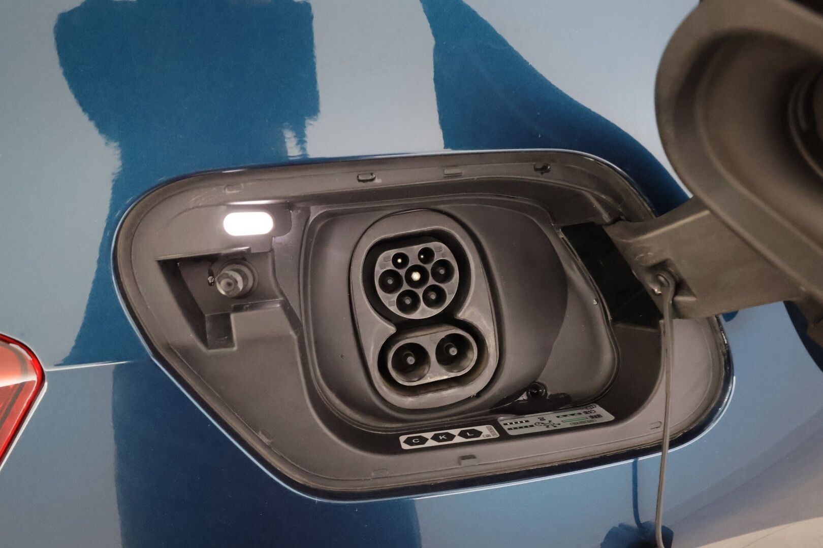 CUPRA Born 2023 e-Boost 170 kW 77 kWh - | ACC | ILP | P.kamera | Beats | Keyless | Apple&Android | 1.Om Suomi-auto | Merkkihuollettu | Kahdet Renkaat |