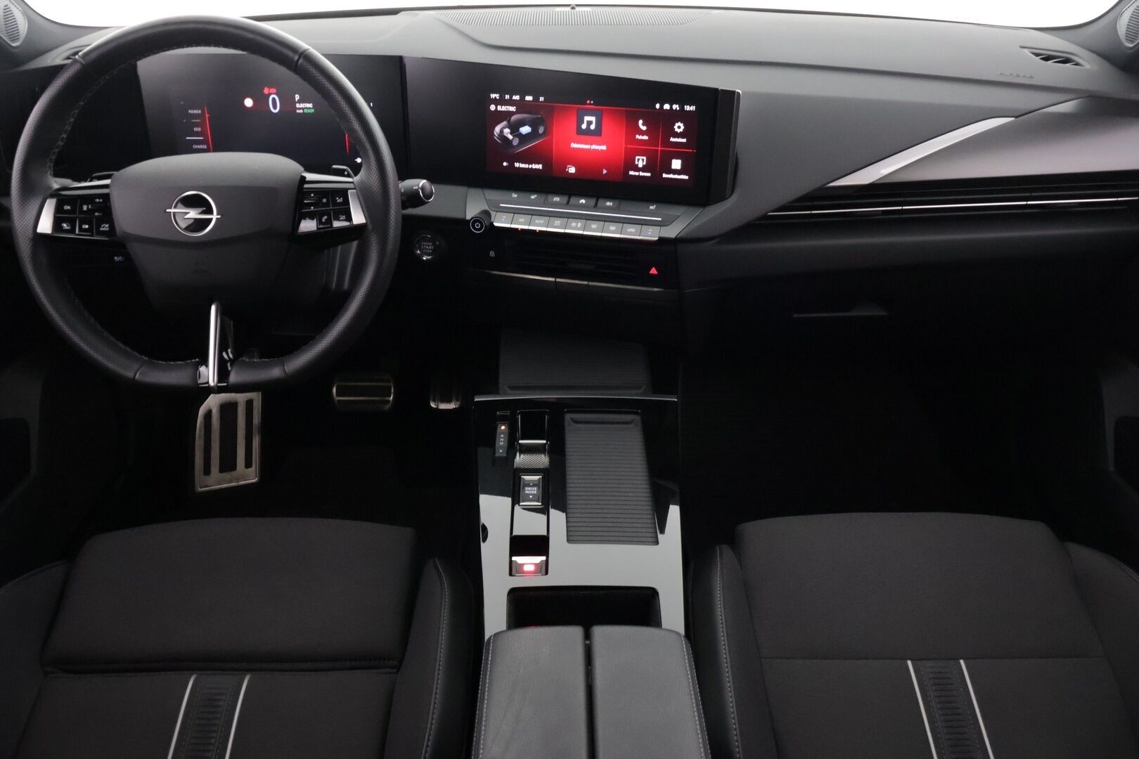Opel Astra 2023 GS Line 180 A PHEV *Adapt. vakkari / 360° Kamerat / Pixel-LED / Vetokoukku / Lisälämmitin / KeylessGo* - Suomi-auto / 2x renkaat ja vanteet / Tyylikäs yksilö