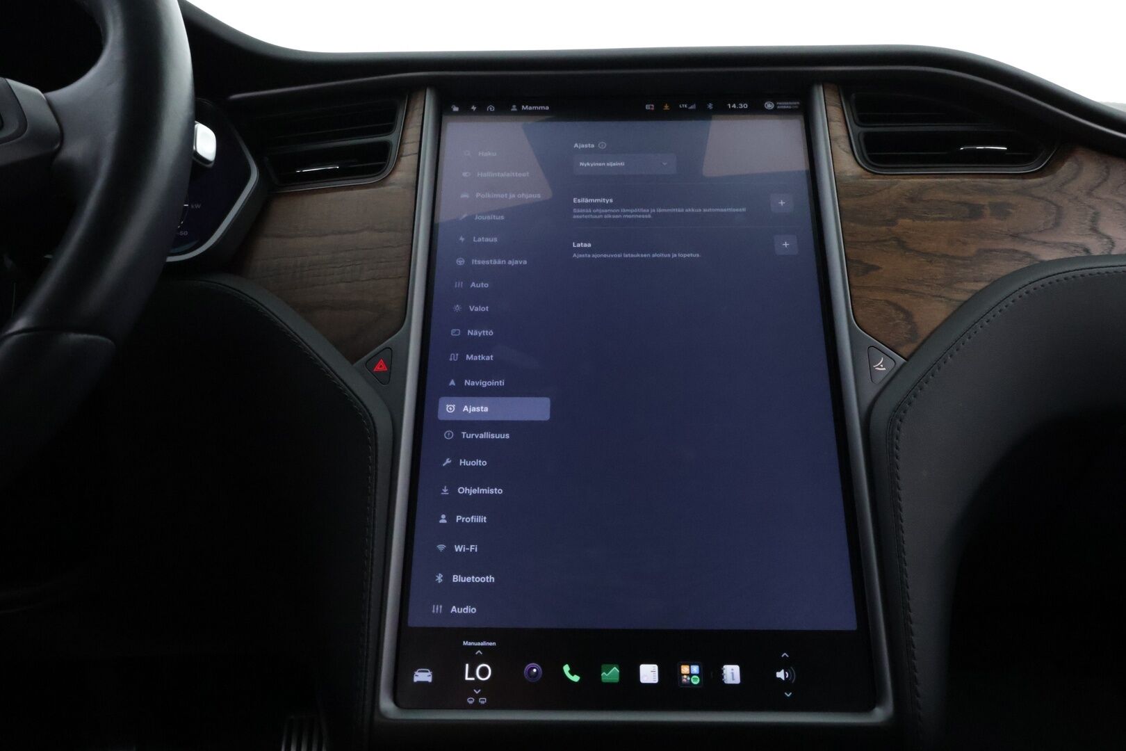 Tesla Model S 2020 Standard Range AWD - Premium Audio | Lasikatto | Ilma-Alusta | Peruutuskamerat | Ratinlämmitys | Akuston esilämmitys | Huippusiisti!