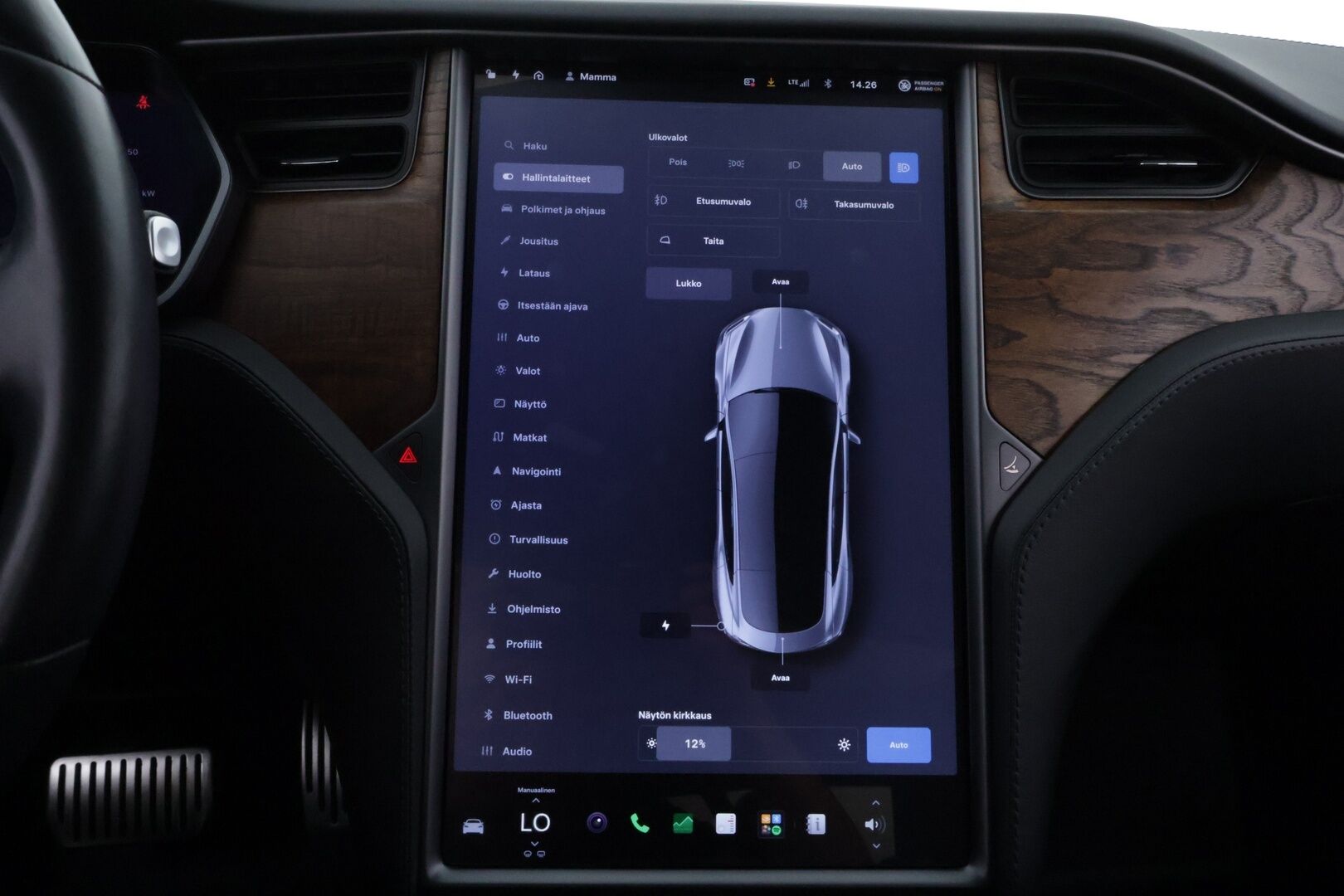 Tesla Model S 2020 Standard Range AWD - Premium Audio | Lasikatto | Ilma-Alusta | Peruutuskamerat | Ratinlämmitys | Akuston esilämmitys | Huippusiisti!