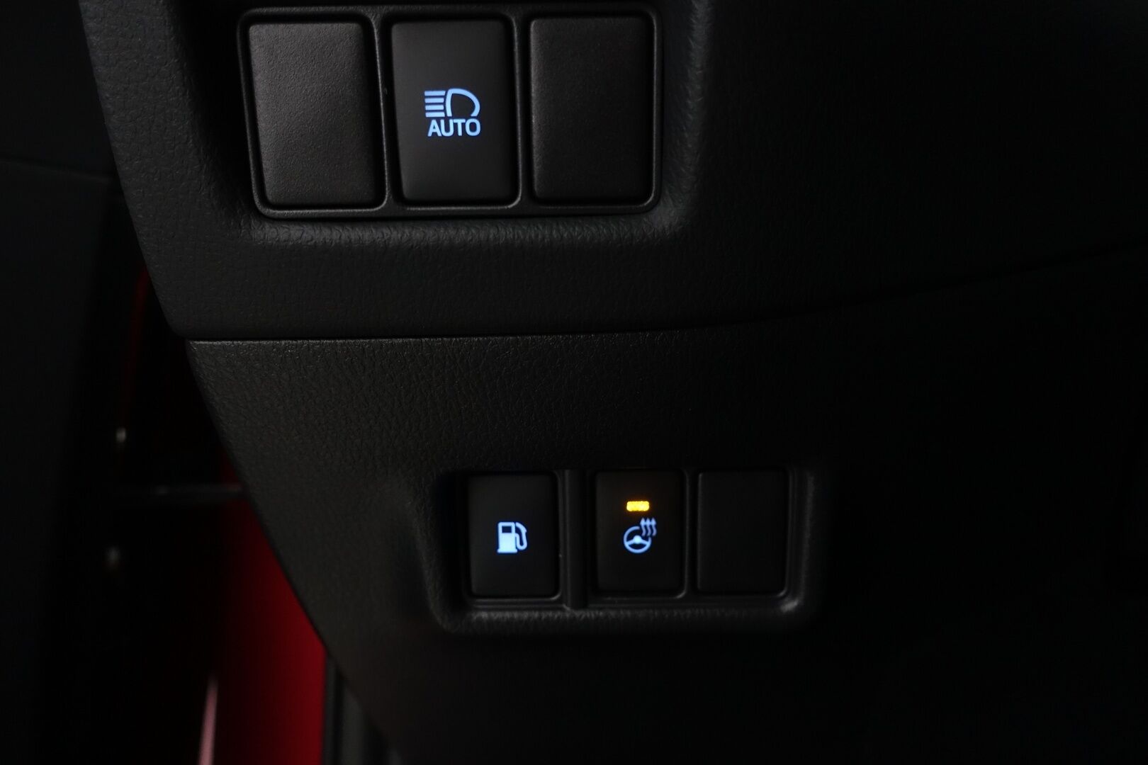 Toyota C-HR 2021 2,0 Hybrid GR Sport - | ACC | BLIS | JBL | P.kamera | Navi | KeylessGo | LED | Sähkösäätö Nahka-Alcantara penkit | Apple & Android | 
