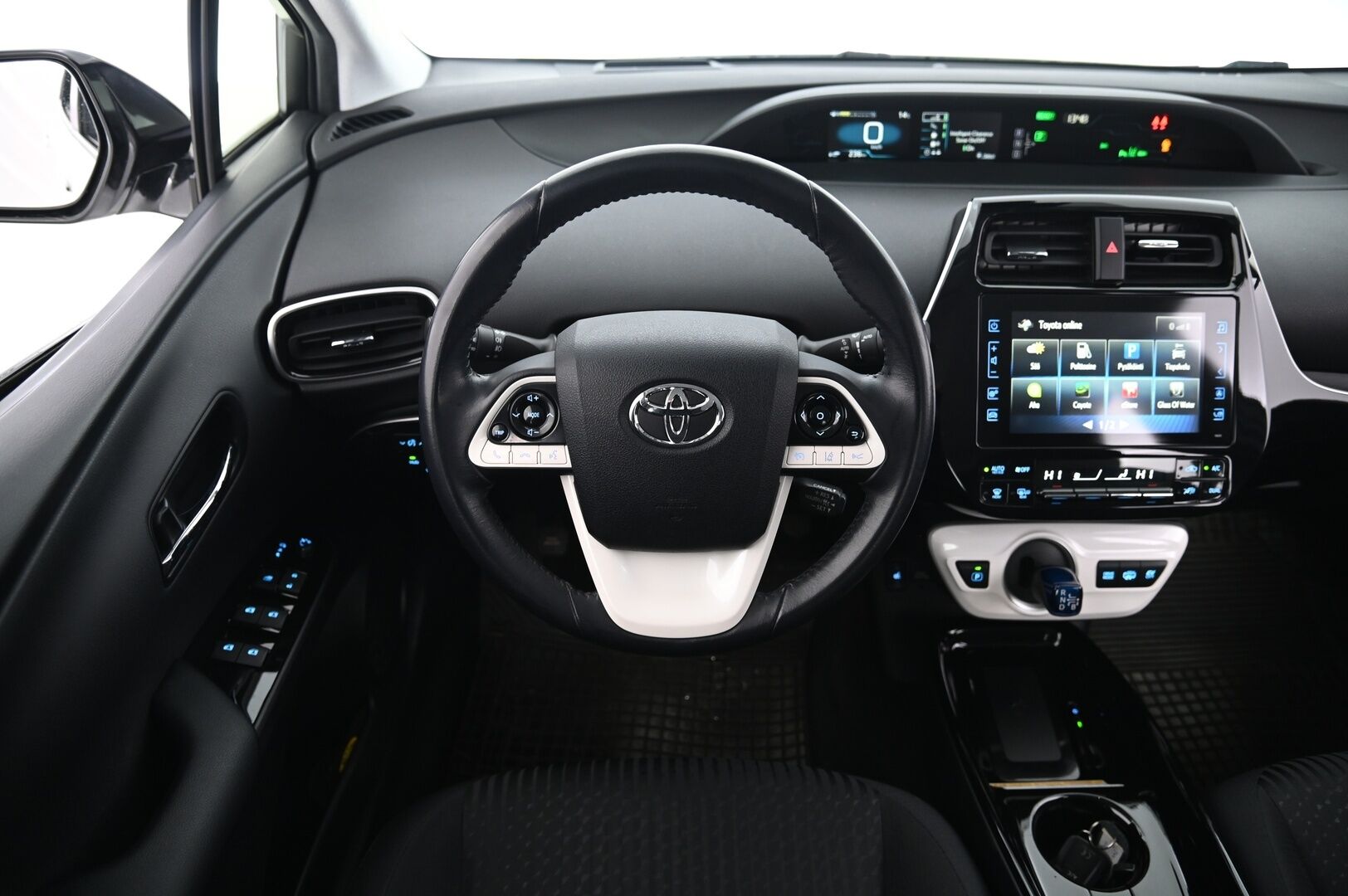 Toyota Prius 2019 Plug-in Executive * ACC / HUD / ILP / P.kamera / LED / Navi / KeylessGo * - Kahdet renkaat aluvanteilla / Merkkihuollettu - HULLUT VÄLIPÄIVÄT KORKOTARJOUS 2,49%