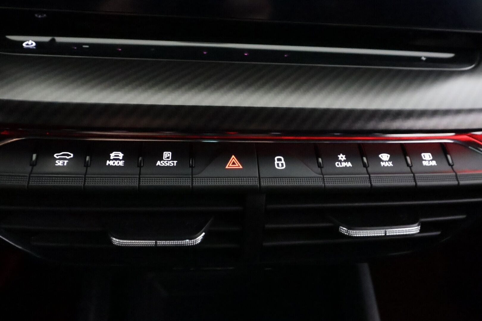 Skoda Octavia 2023 2.0 TDI 200 RS DSG Autom. - | ACC | Webasto | Skoda Crystal Matrix LED | P.Kamera | Ratinlämmitys | Keyless | Apple&Android | 1.Om Suomi-auto | Kahdet Renkaat | Merkkihuollettu |