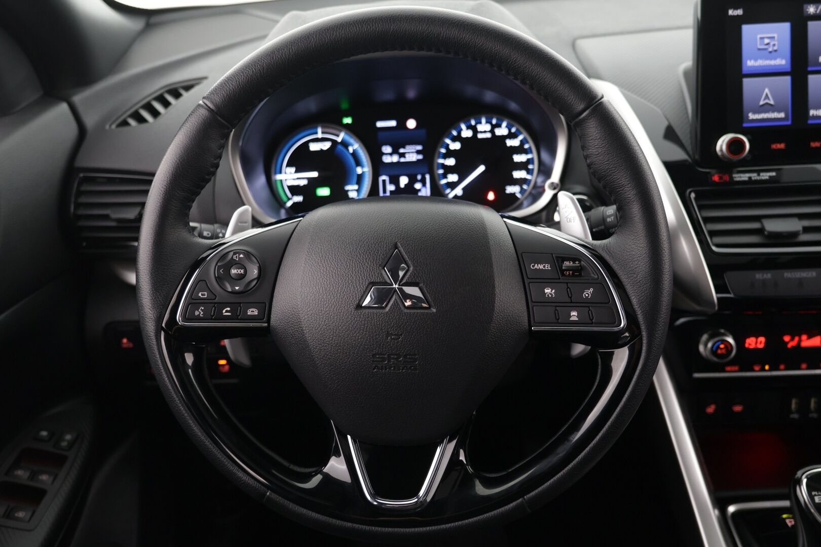 Mitsubishi ECLIPSE CROSS 2025 2.4 PHEV Instyle Plus 4WD / Sähköpenkit / Panorama / ACC / 360-Kamera - Todella siisti / Kattotelineet mukana / Kahdet renkaat 
