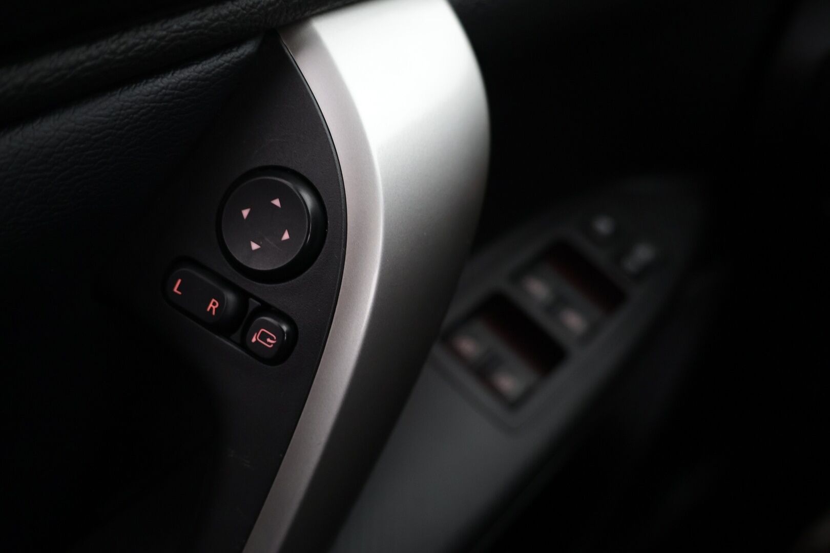 Mitsubishi ECLIPSE CROSS 2025 2.4 PHEV Instyle Plus 4WD / Sähköpenkit / Panorama / ACC / 360-Kamera - Todella siisti / Kattotelineet mukana / Kahdet renkaat - HULLUT AVAJAISHULINAT KORKOTARJOUS 3,29 %