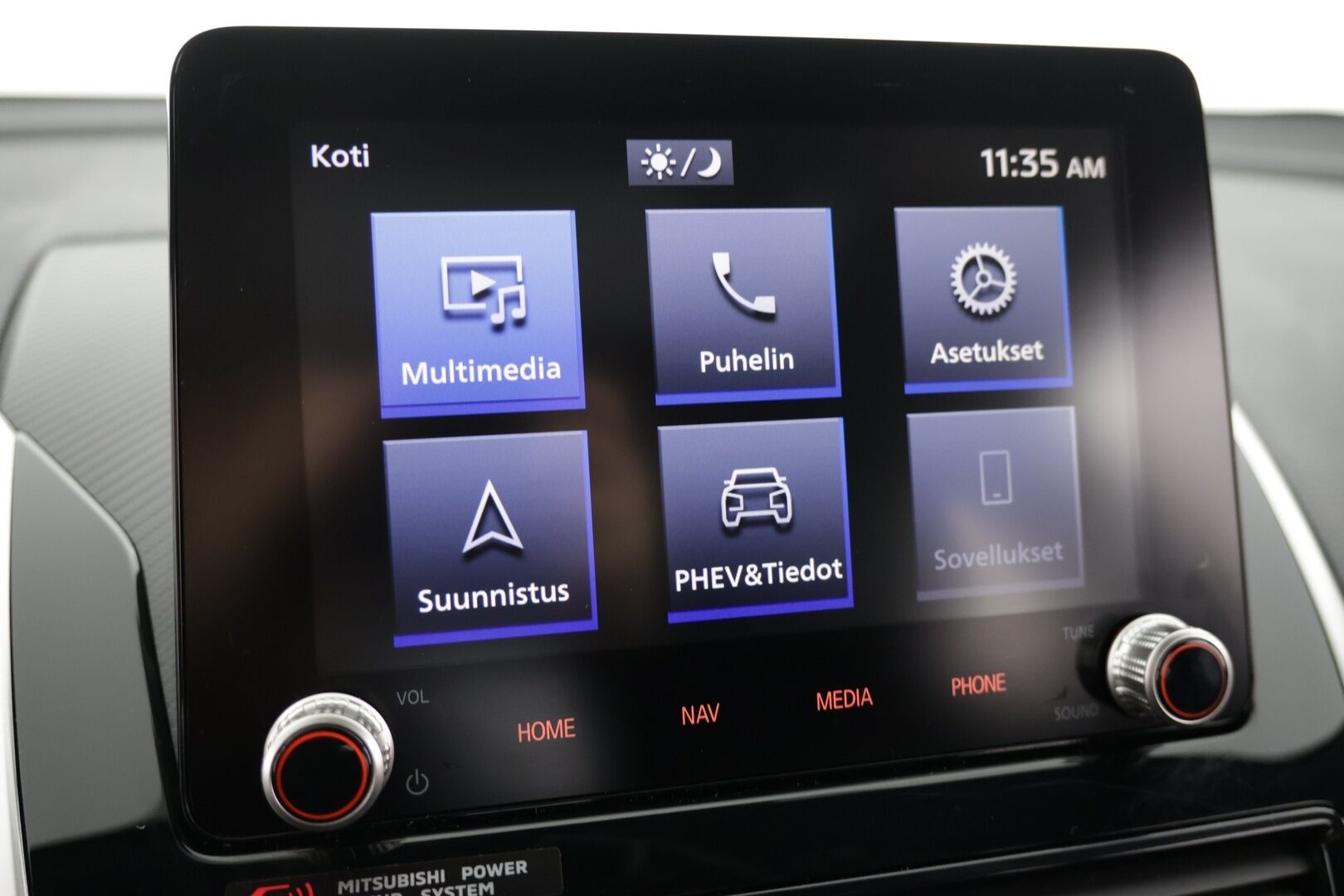 Mitsubishi ECLIPSE CROSS 2025 2.4 PHEV Instyle Plus 4WD / Sähköpenkit / Panorama / ACC / 360-Kamera - Todella siisti / Kattotelineet mukana / Kahdet renkaat 