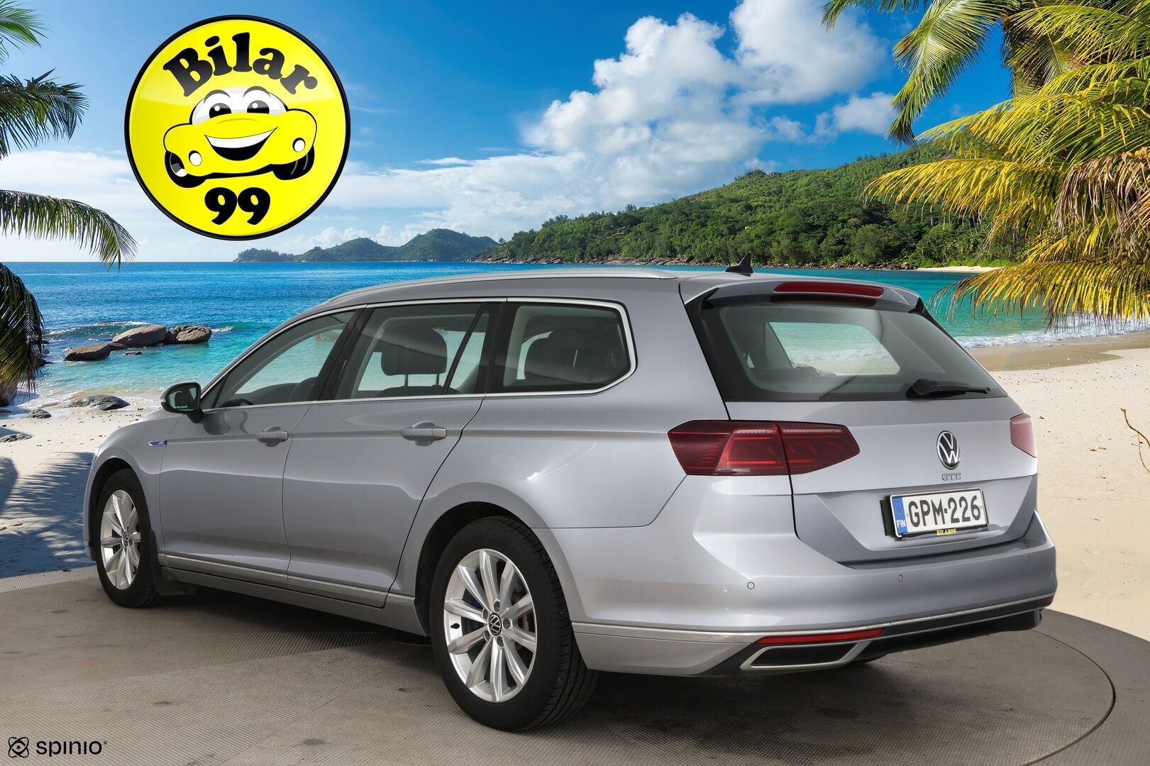 Volkswagen Passat 2021 Variant GTE Plug-In Hybrid 160 kW DSG / ACC / Webasto / Koukku / Matrix-LED / - Juuri huollettu merkkiliikkeessä / 2x latauskaapelit