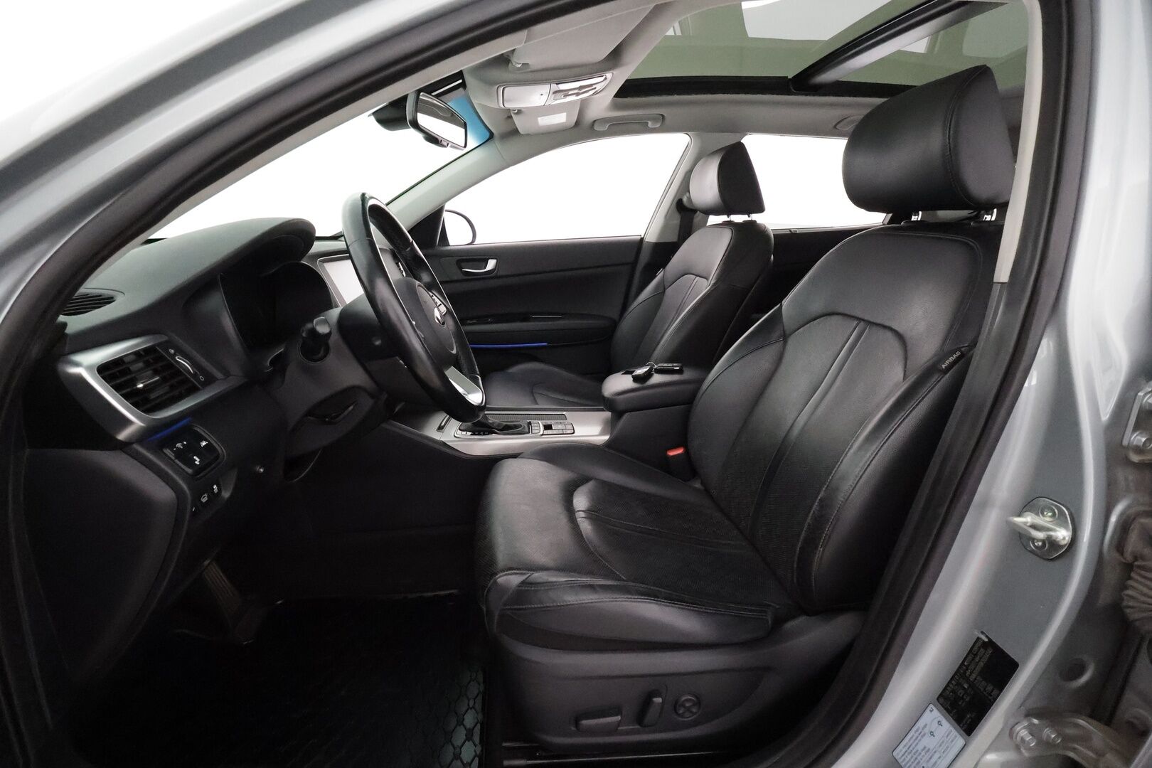 Kia Optima 2019 Business Luxury SW A/T**360° Kamera / Adapt.Vakkari / LED-valot / Ilmastoitu Muistipenkki / Harman/Kardon / Koukku** - Navi / Kaistavahti / KeylessGO / 2x Latauskaapelit / 2x Renkaat