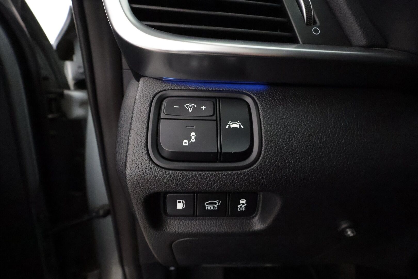 Kia Optima 2019 Business Luxury SW A/T**360° Kamera / Adapt.Vakkari / LED-valot / Ilmastoitu Muistipenkki / Harman/Kardon / Koukku** - Navi / Kaistavahti / KeylessGO / 2x Latauskaapelit / 2x Renkaat