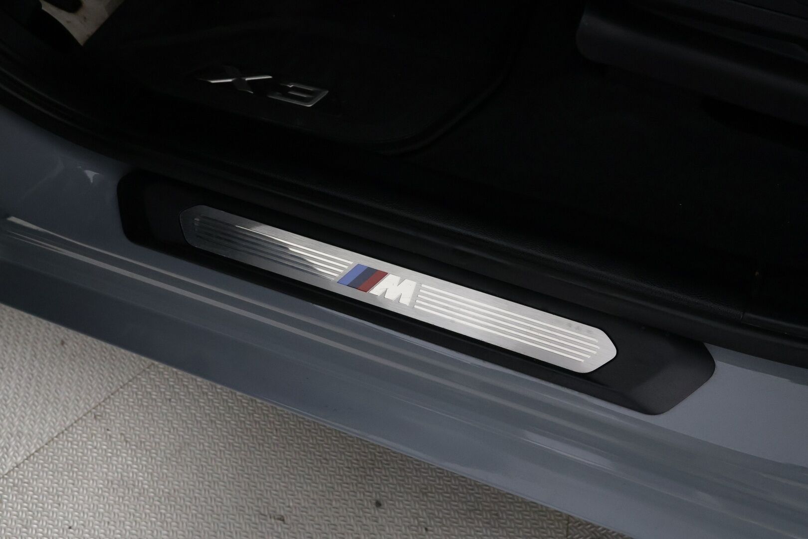 BMW X3 2023 G01 xDrive 30e A Charged Edition M Sport - Sporttinahat | 1.Om Suomi-auto | Kahdet renkaat aluvanteilla | Hyvät varusteet