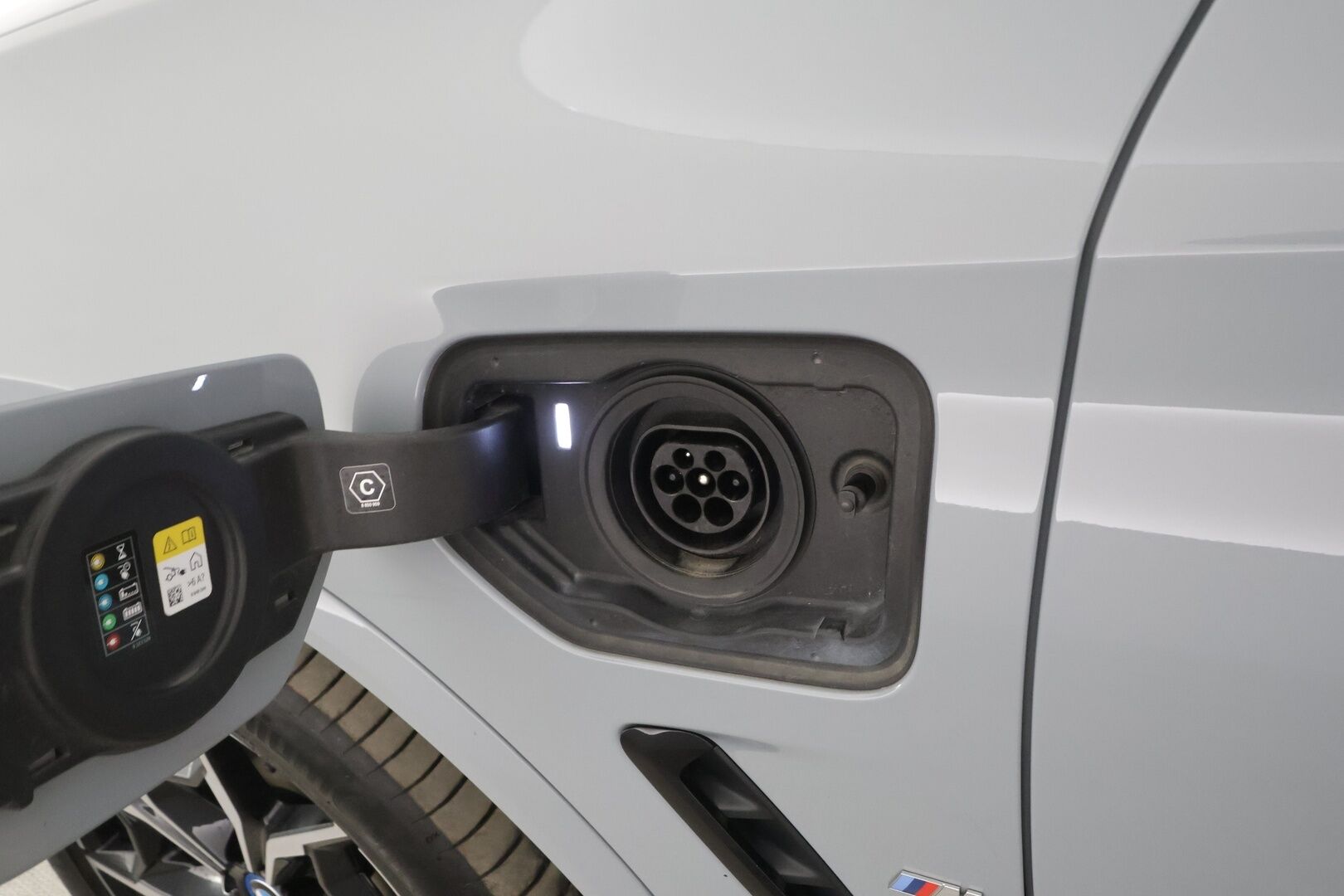 BMW X3 2023 G01 xDrive 30e A Charged Edition M Sport - Sporttinahat | 1.Om Suomi-auto | Kahdet renkaat aluvanteilla | Hyvät varusteet