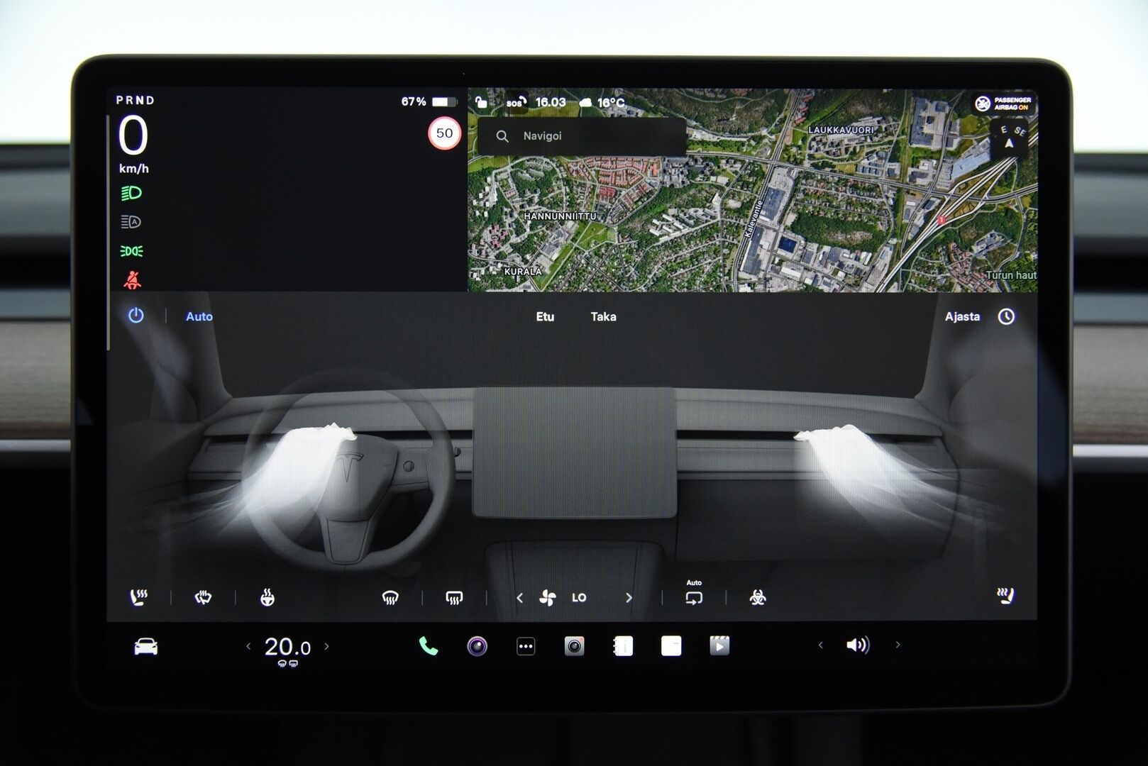 Tesla Model Y 2023 Long Range AWD / Matrix-LED / Vetokoukku / Lämpöpumppu / Adapt. vak / Lasikatto / Autopilot / AMD-Ryzen - 3,99 % KORKOTARJOUS TÄHÄN AUTOON - 1-omisteinen Suomi-Auto vetokoukulla!