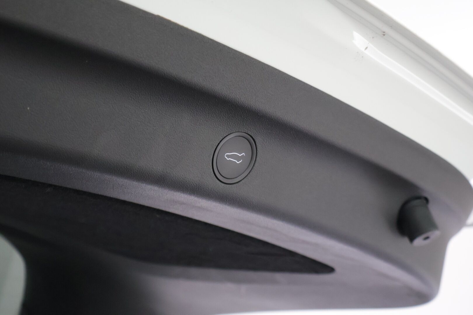 Tesla Model Y 2023 Long Range Dual Motor *ILP / Lasikatto / AMD Ryzen /  FSD3* - * AKKU KUNTOTARKASTETTU*  *2X Vanteet / Super Siisti / Perheauto*