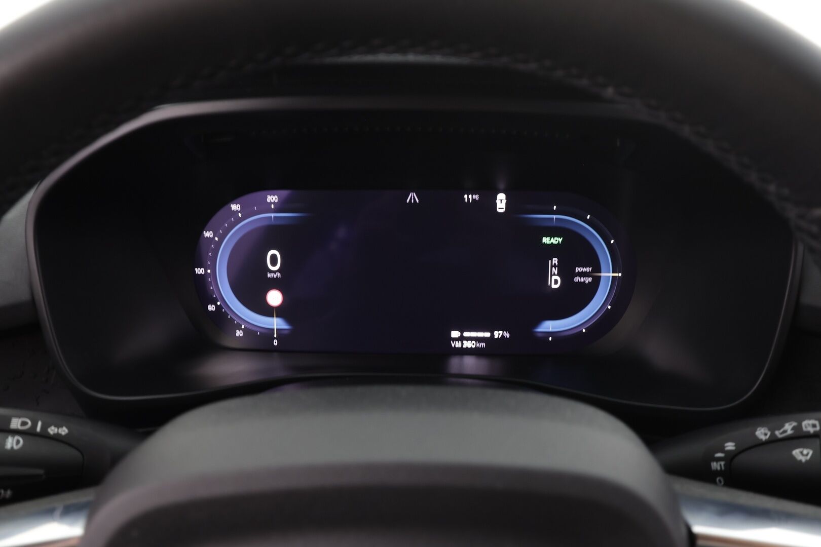 Volvo XC40 2023 Recharge Twin Plus aut * ILP / Koukku / ACC / LED / P.Kamera / Sportpenkki Muistilla / Navi * - 1-om Suomi-auto / Akku kuntotarkastettu / 2x Latauskaapelit / Kahdet renkaat / Merkkihuollettu