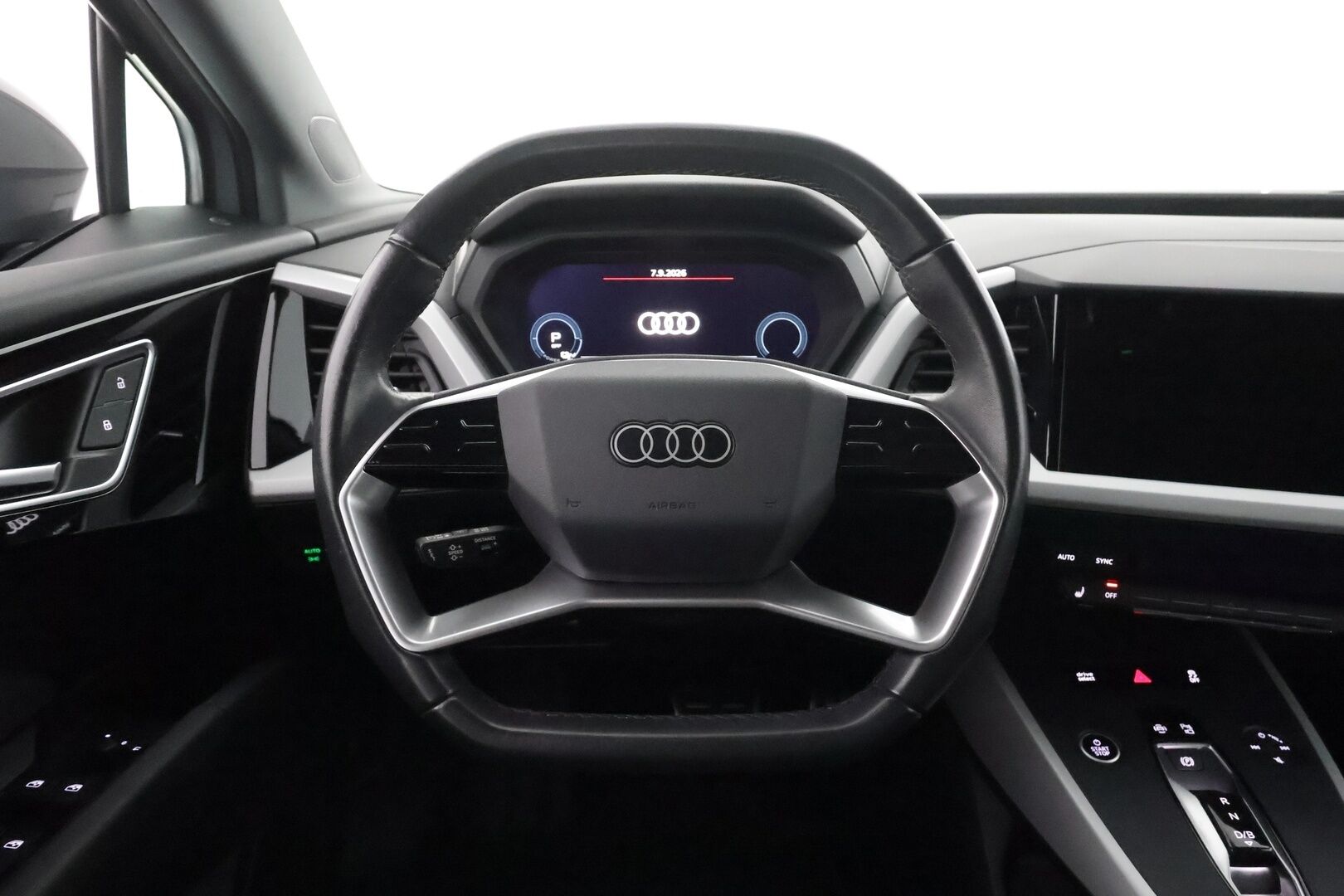 Audi Q4 e-tron 2023 40 e-tron - | ILP | ACC | LED | P.Kamera | Navi | Kaistavahti | Digimittaristo | Navi | Merkkihuollot | Kahdet renkaat | Suomi-auto |
