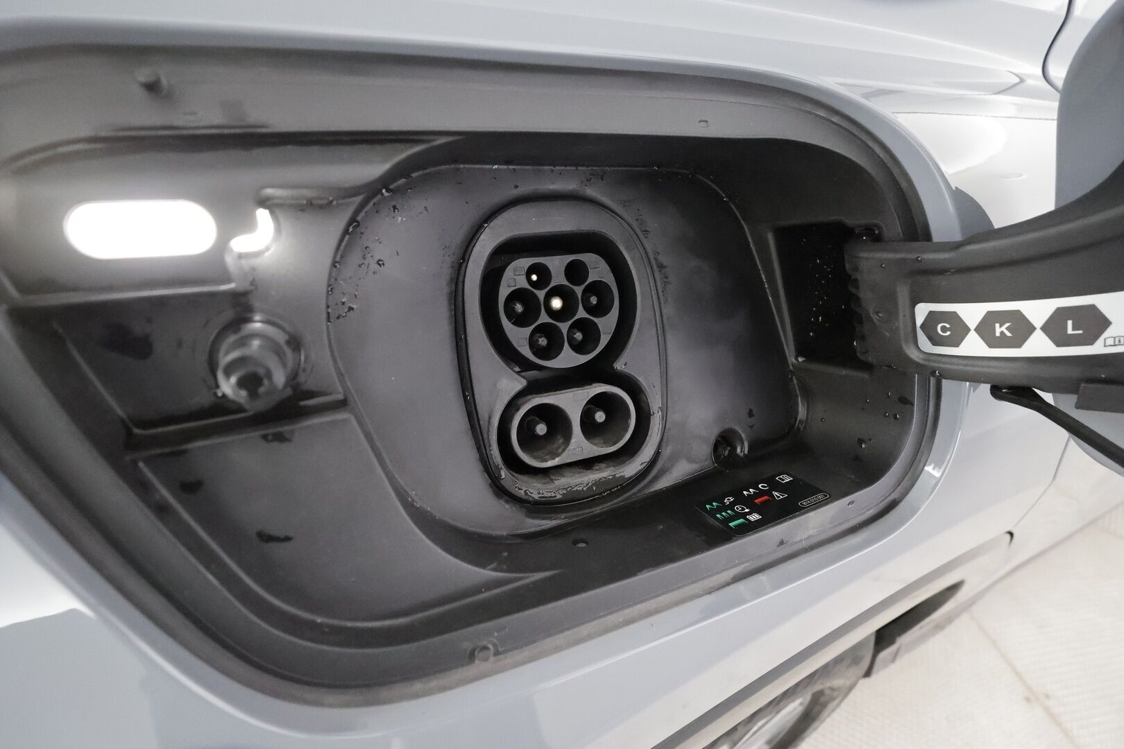Audi Q4 e-tron 2023 40 e-tron - | ILP | ACC | LED | P.Kamera | Navi | Kaistavahti | Digimittaristo | Navi | Merkkihuollot | Kahdet renkaat | Suomi-auto |