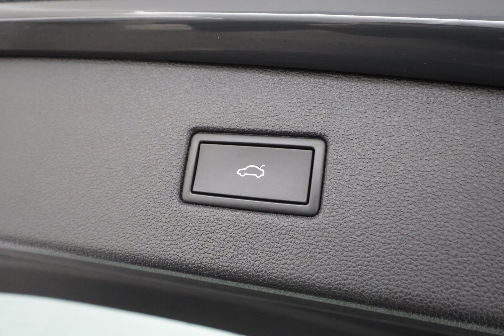 Seat Tarraco 2023 1,4 PHEV 245 e-Hybrid Xcellence Launch Edition DSG - | ACC | LED | P.Kamera | Kaistavahti | Navi | Keyless | 1-om Suomi-auto | Merkkihuollot | 2x Latauskaapelit | Kahdet renkaat |