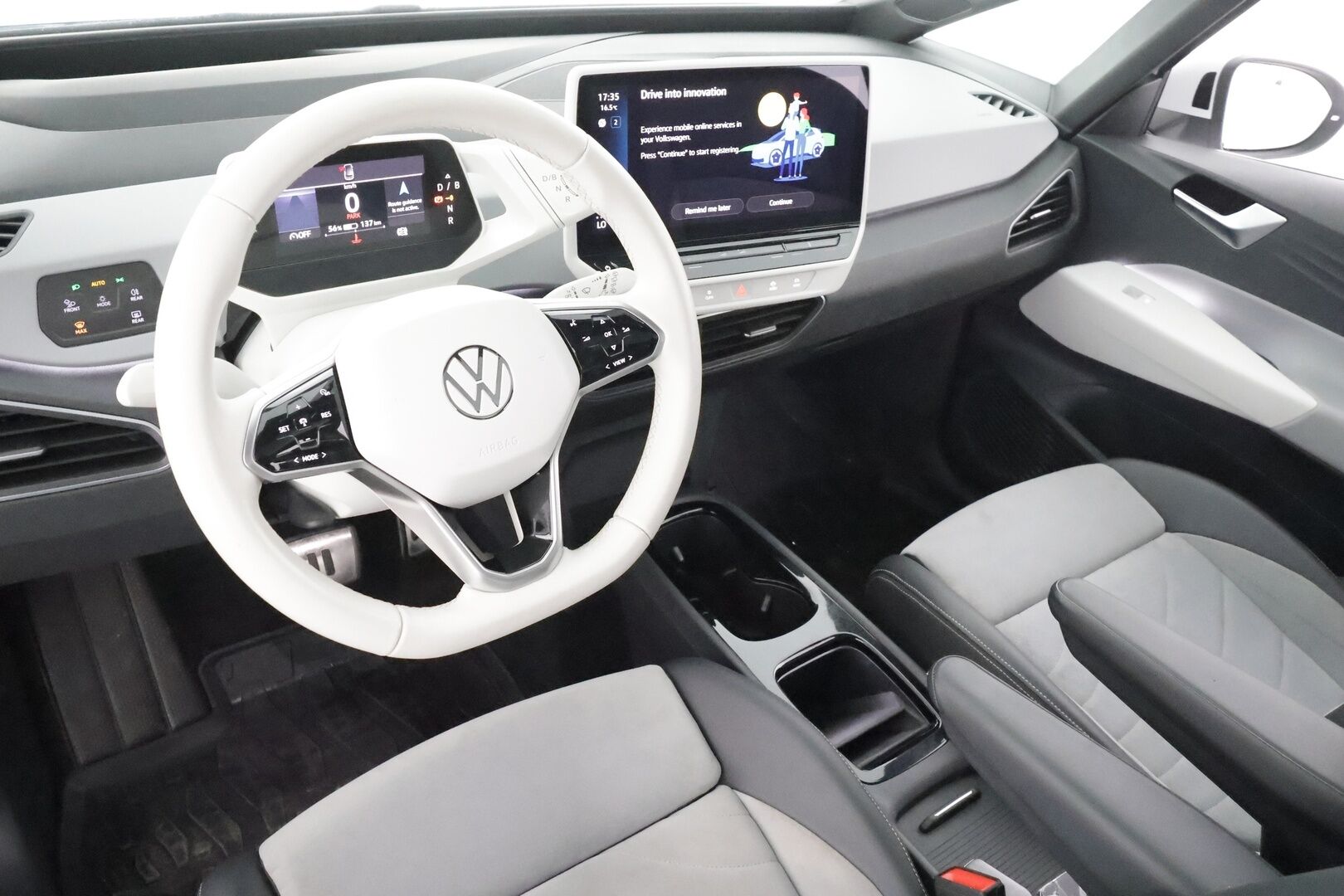 Volkswagen ID.3 2023 Pro Business 150 kW, akku 58 kWh * ACC / ILP / HUD / IQ.Light / 360° / Muistipenkit hieronnalla / Lasikatto / Navi / Keyless * - 1.Om Suomi-auto / Kahdet renkaat aluvanteilla / Huippuvarusteet - HULLUT AVAJAISHULINAT KORKOTARJOUS 3,29 %