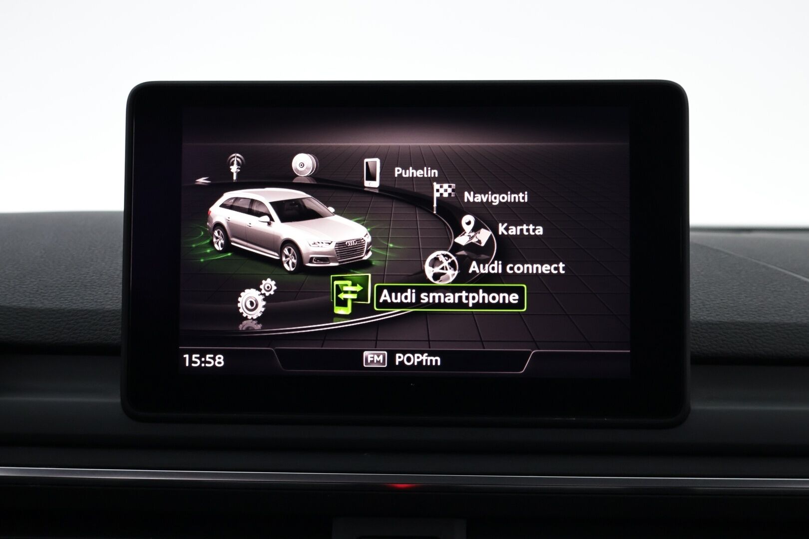 Audi A4 2018 Avant Business 40 TFSI 140 kW MHEV S tronic - Suomiauto | Webasto | ACC | Peruutuskamera | BLIS | Navi | Adapt.LED | Huippuvarusteet!