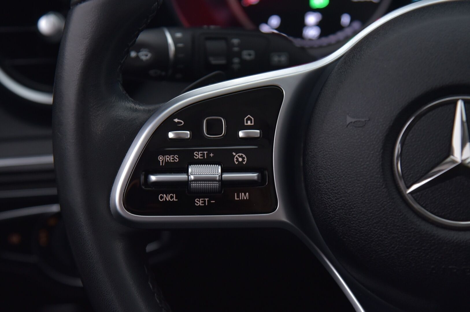 MERCEDES-BENZ C 2019 200 d T A Business *Facelift / Webasto / Navi / LED / Apple&Android / P.kamera / Koukku * - *Juuri saapunut / Juuri huollettu*