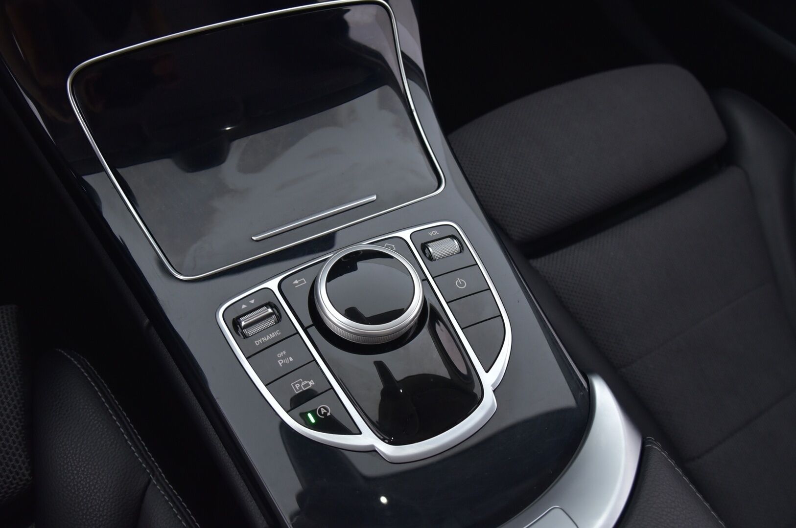 MERCEDES-BENZ C 2019 200 d T A Business *Facelift / Webasto / Navi / LED / Apple&Android / P.kamera / Koukku * - *Juuri saapunut / Juuri huollettu*