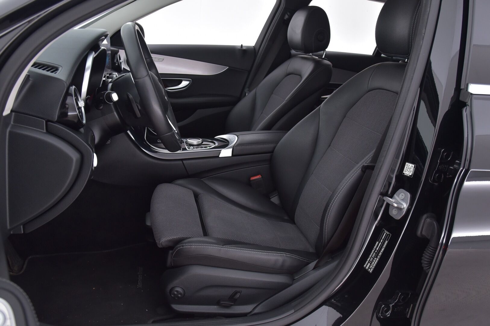 MERCEDES-BENZ C 2019 200 d T A Business *Facelift / Webasto / Navi / LED / Apple&Android / P.kamera / Koukku * - *Juuri saapunut / Juuri huollettu*