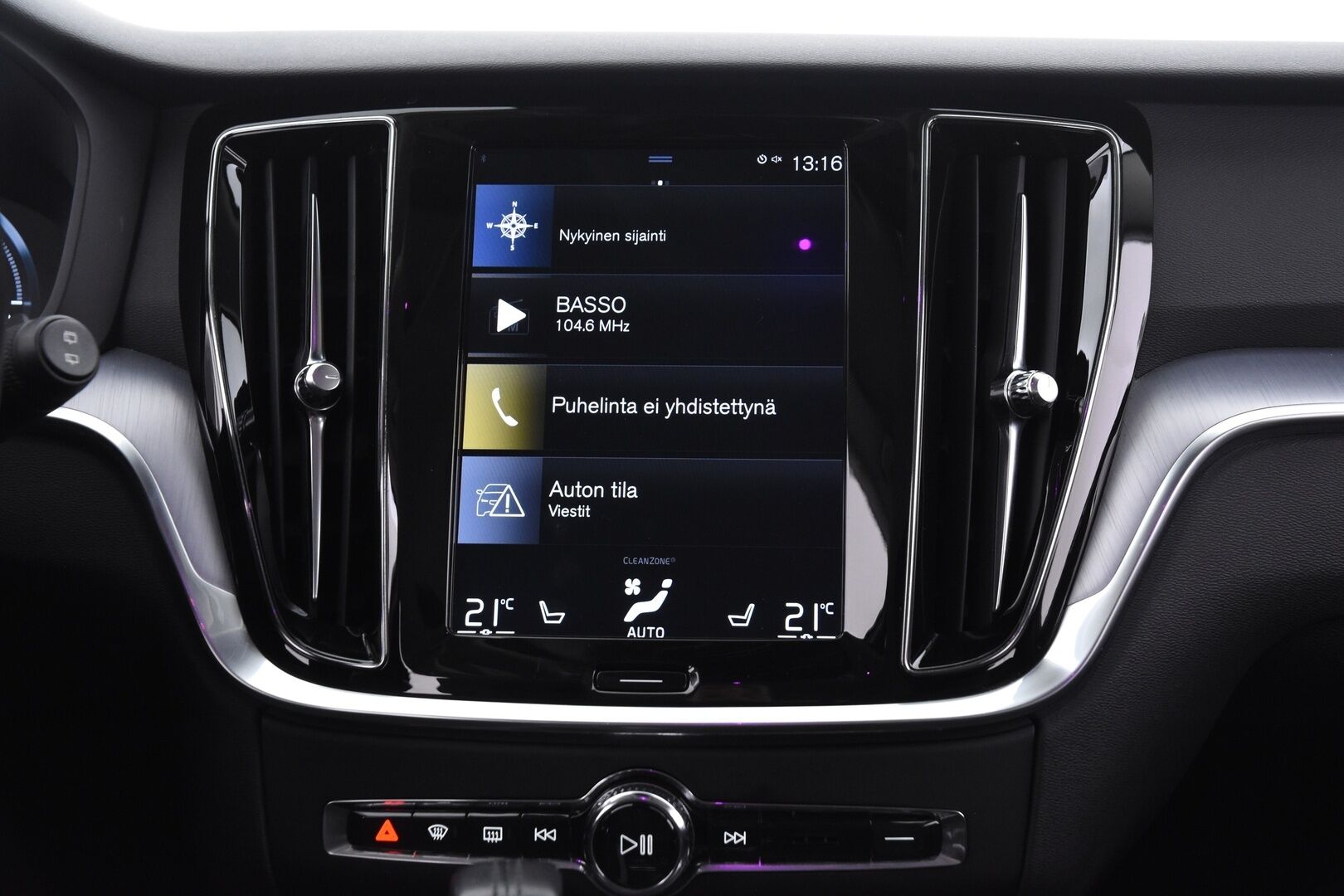 Volvo V60 2020 T6 TwE AWD Momentum aut *Vetokoukku / ACC / Webasto / Pilot assist*