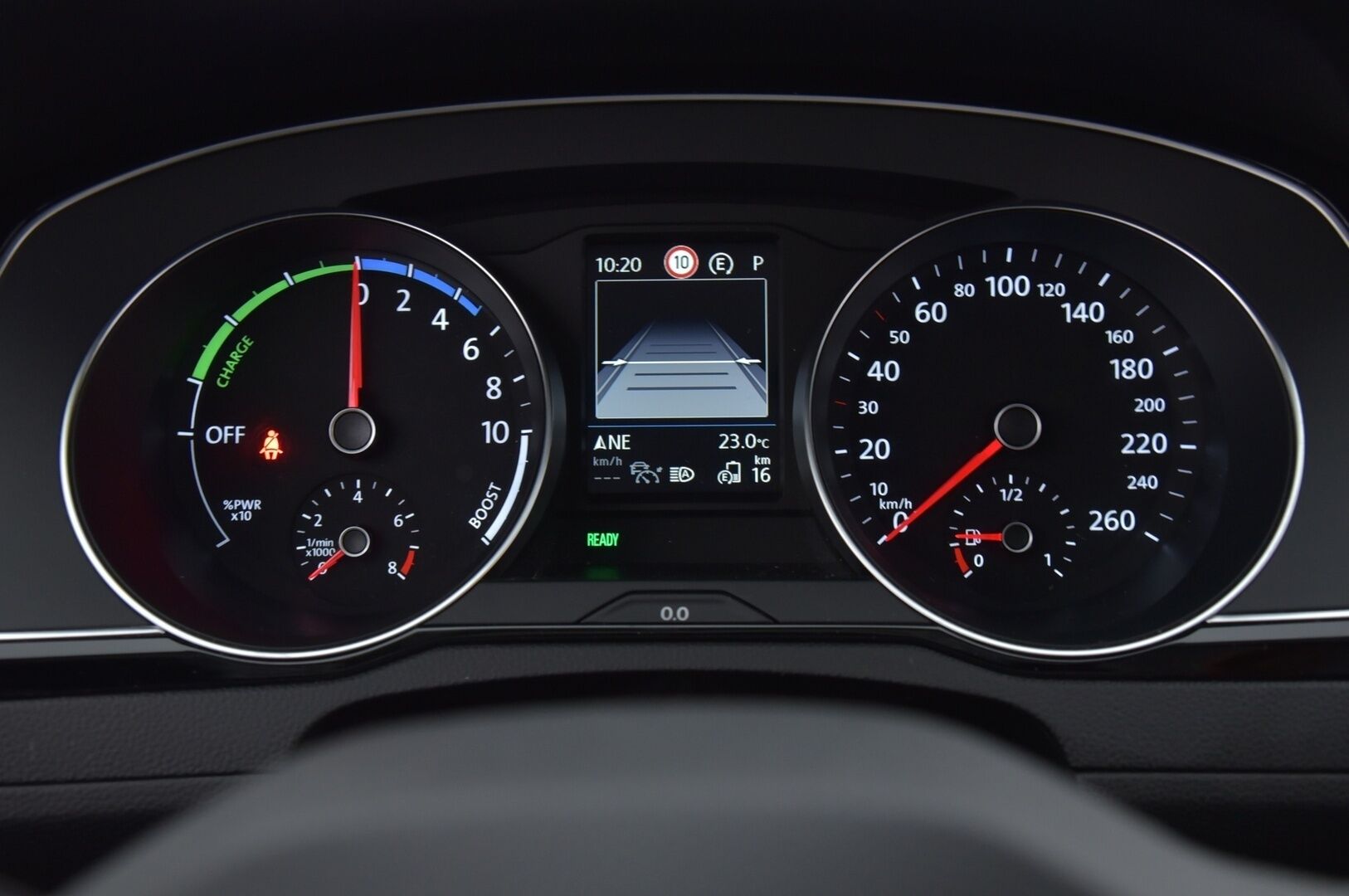 VOLKSWAGEN PASSAT 2020 Variant GTE Plug-In Hybrid 160 kW DSG-aut * ALV / Adapt. vakkari / Webasto / IQ Light / Apple&Android / Koukku * - KORKO VAIN 3,99 %