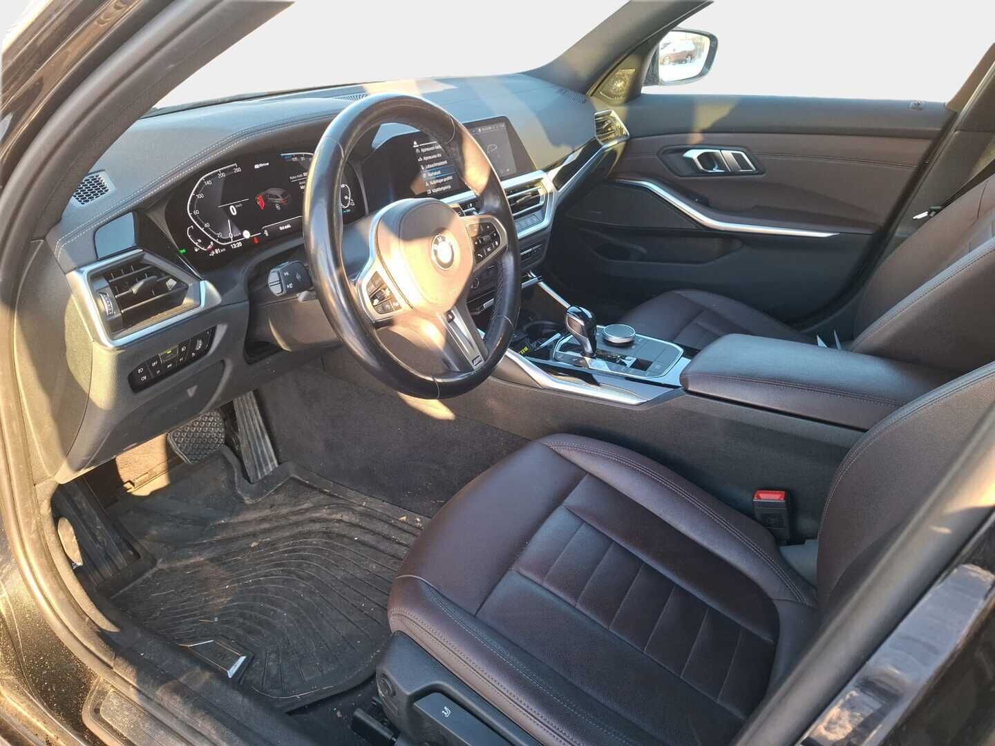 BMW 330 2021 G21 Touring 330e xDrive Business Sport *ACC / Harman/Kardon / Laser / P-kamera / Koukku* - *2x-renkaat / Nahkasisusta / Navigointi / Kattavasti varusteltu!* - HULLU BLACKWEEK KORKOTARJOUS 2,49%