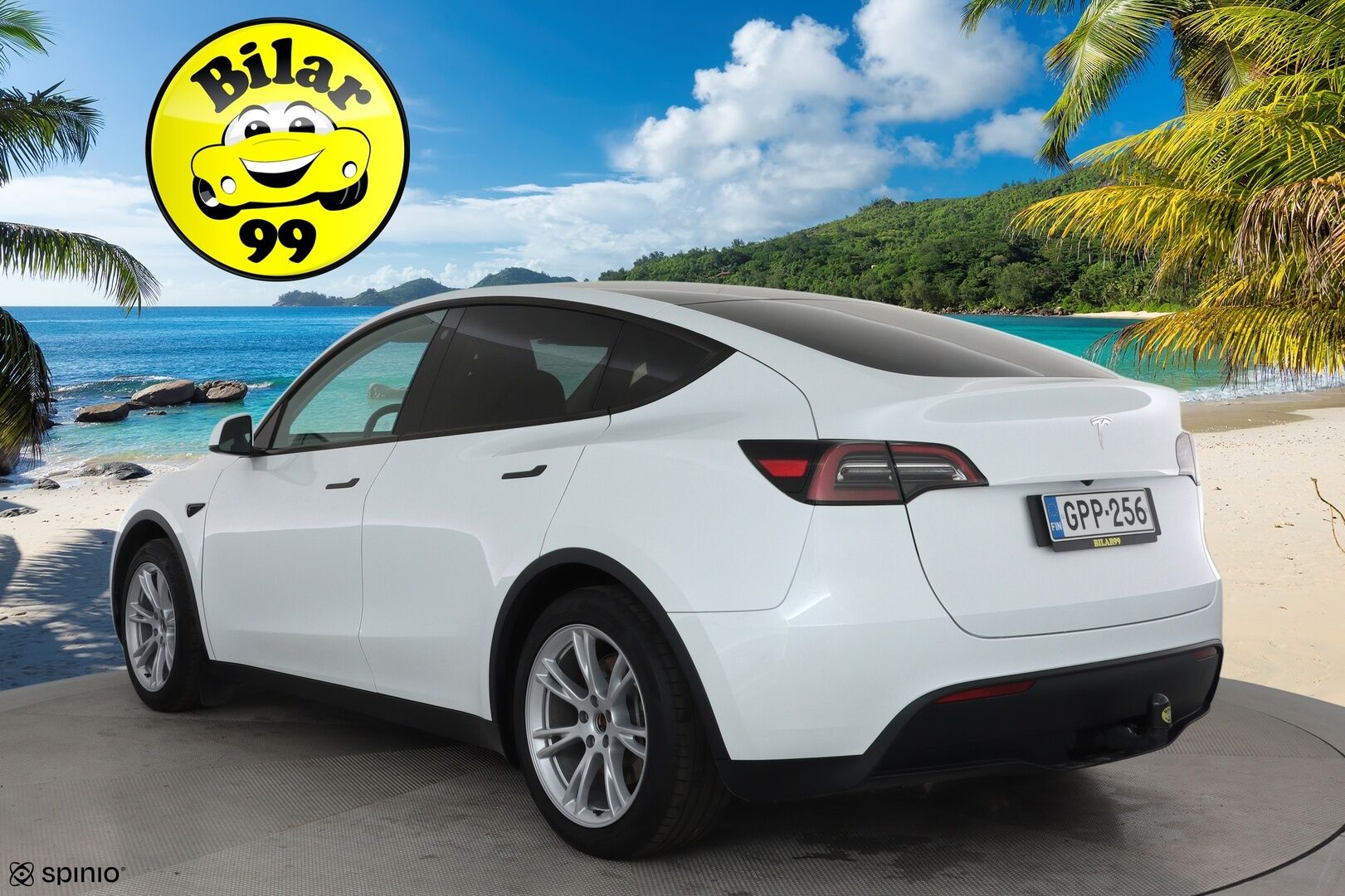 Tesla Model Y 2023 RWD - 3,99 % KORKOTARJOUS TÄHÄN AUTOON - 1Om Suomiauto / Lämpöpumppu / Vetokoukku / Matrix LED / Nahkasisusta / Premium Audio!